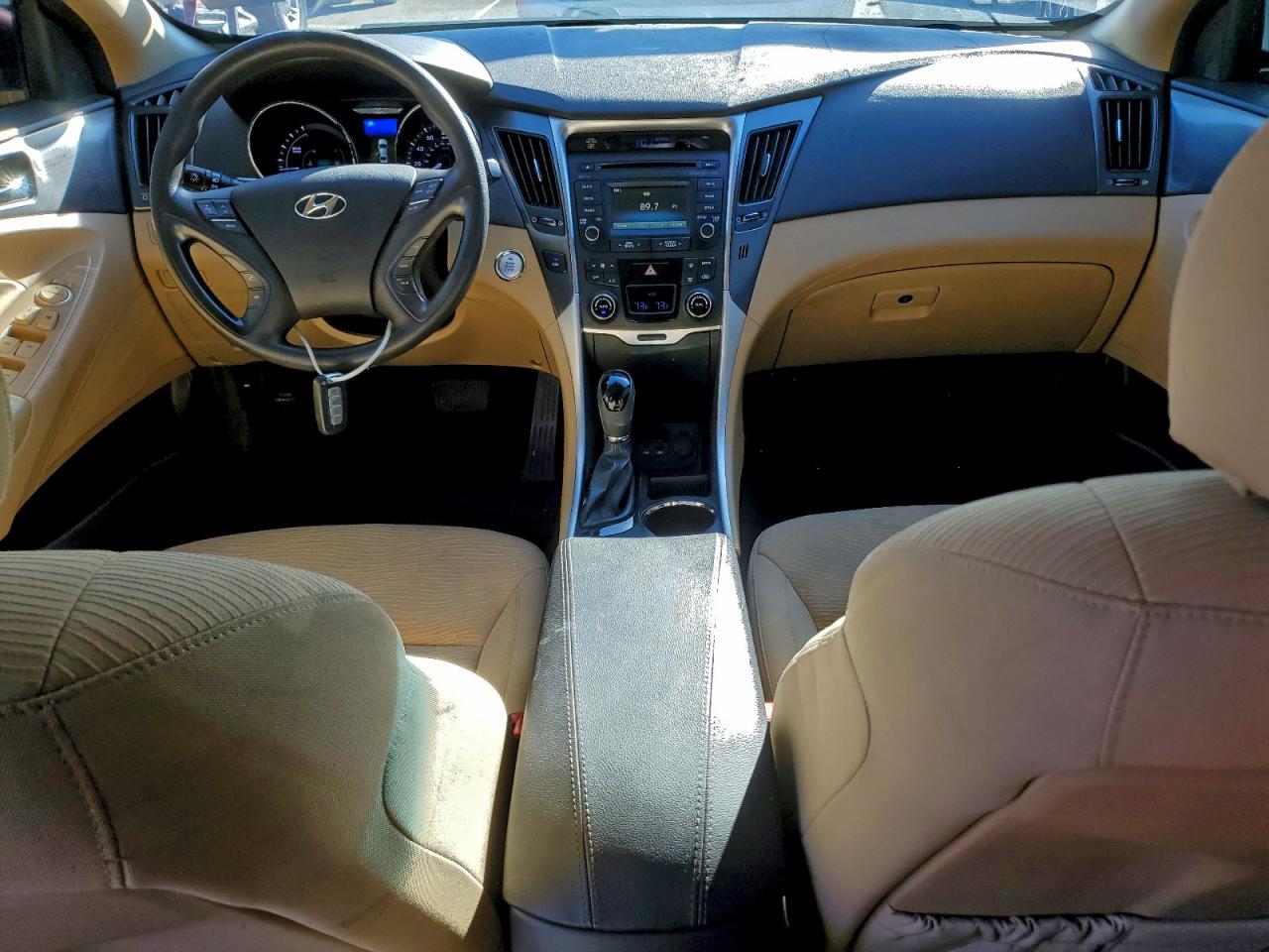 2015 Hyundai Sonata Hybrid VIN: KMHEC4A43FA125143 Lot: 94384105