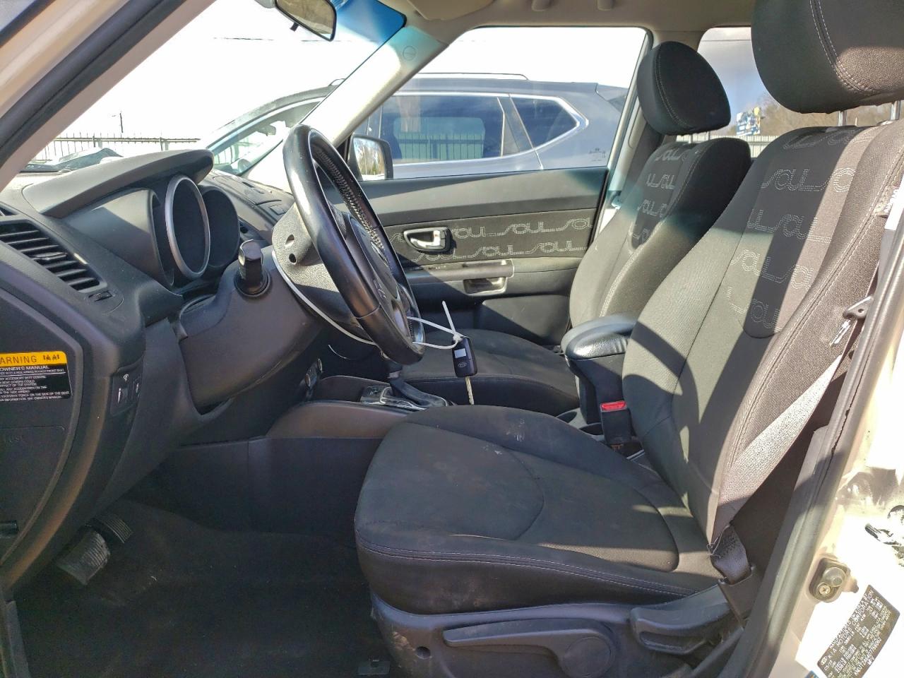 2013 Kia Soul + VIN: KNDJT2A64D7766062 Lot: 94249155