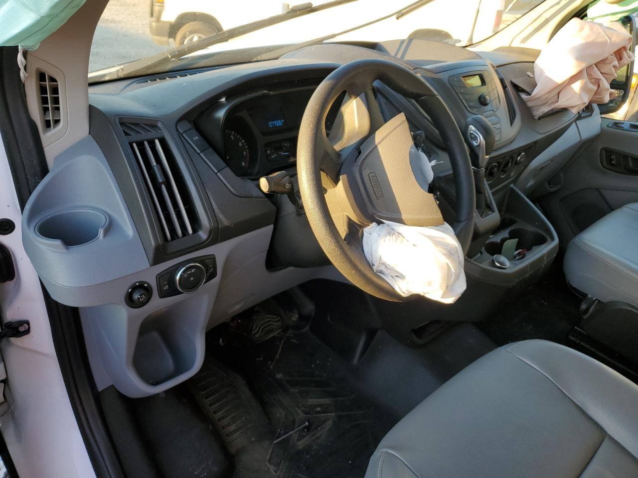 2019 Ford Transit T-150 VIN: 1FTYE2YM7KKA73994 Lot: 91444775