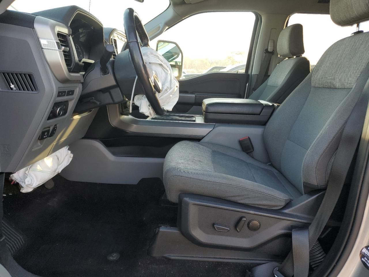 2022 Ford F150 Supercrew VIN: 1FTFW1ED8NFA15425 Lot: 92925015