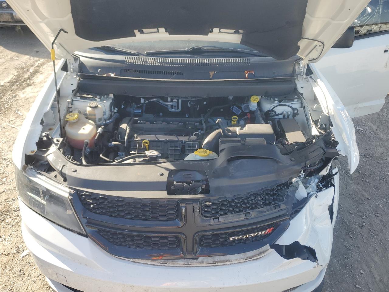 2018 Dodge Journey Se VIN: 3C4PDCABXJT490908 Lot: 92634945