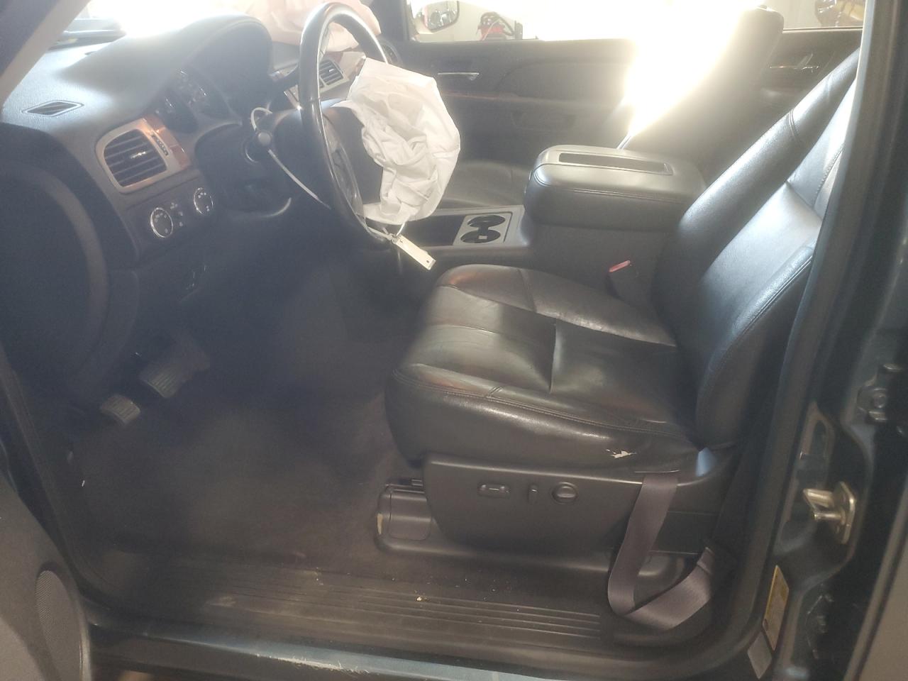 2014 GMC Sierra K2500 Slt VIN: 1GT121CG8EF111672 Lot: 93059445