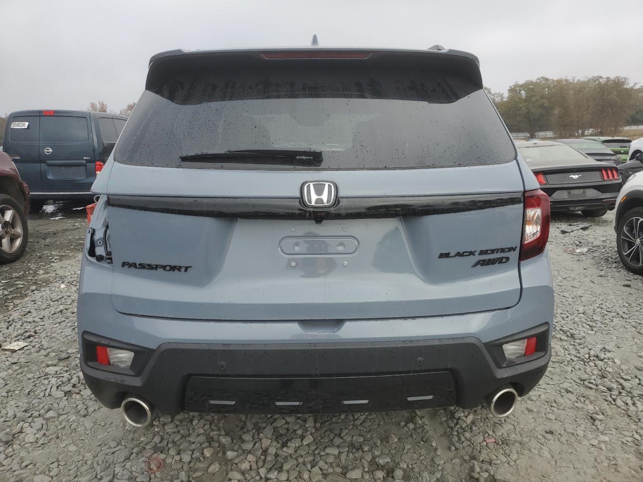 2024 Honda Passport Black Edition VIN: 5FNYF8H89RB012060 Lot: 92219765