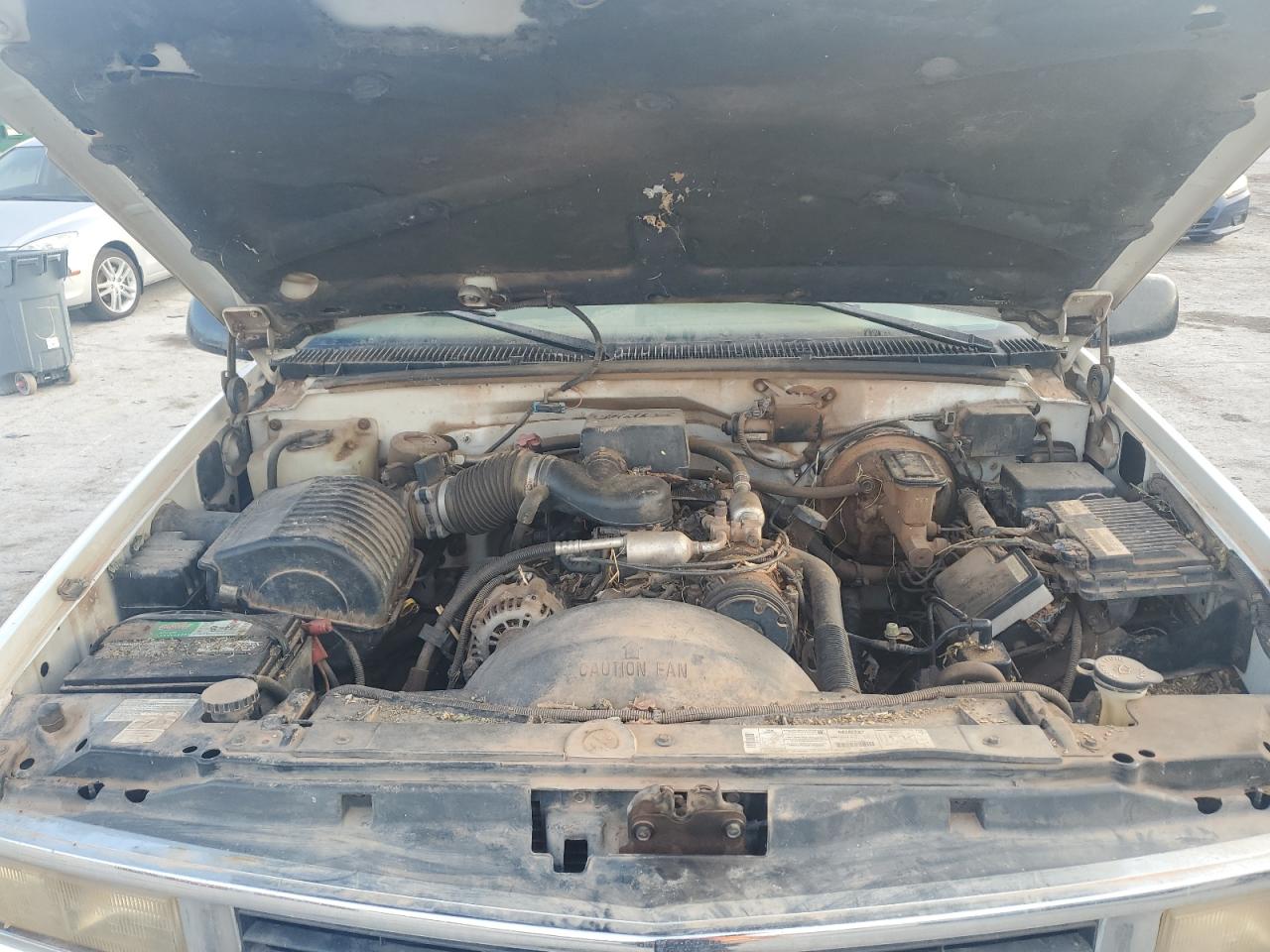 1998 Chevrolet Gmt-400 K1500 VIN: 2GCEK19R6W1259452 Lot: 93072295