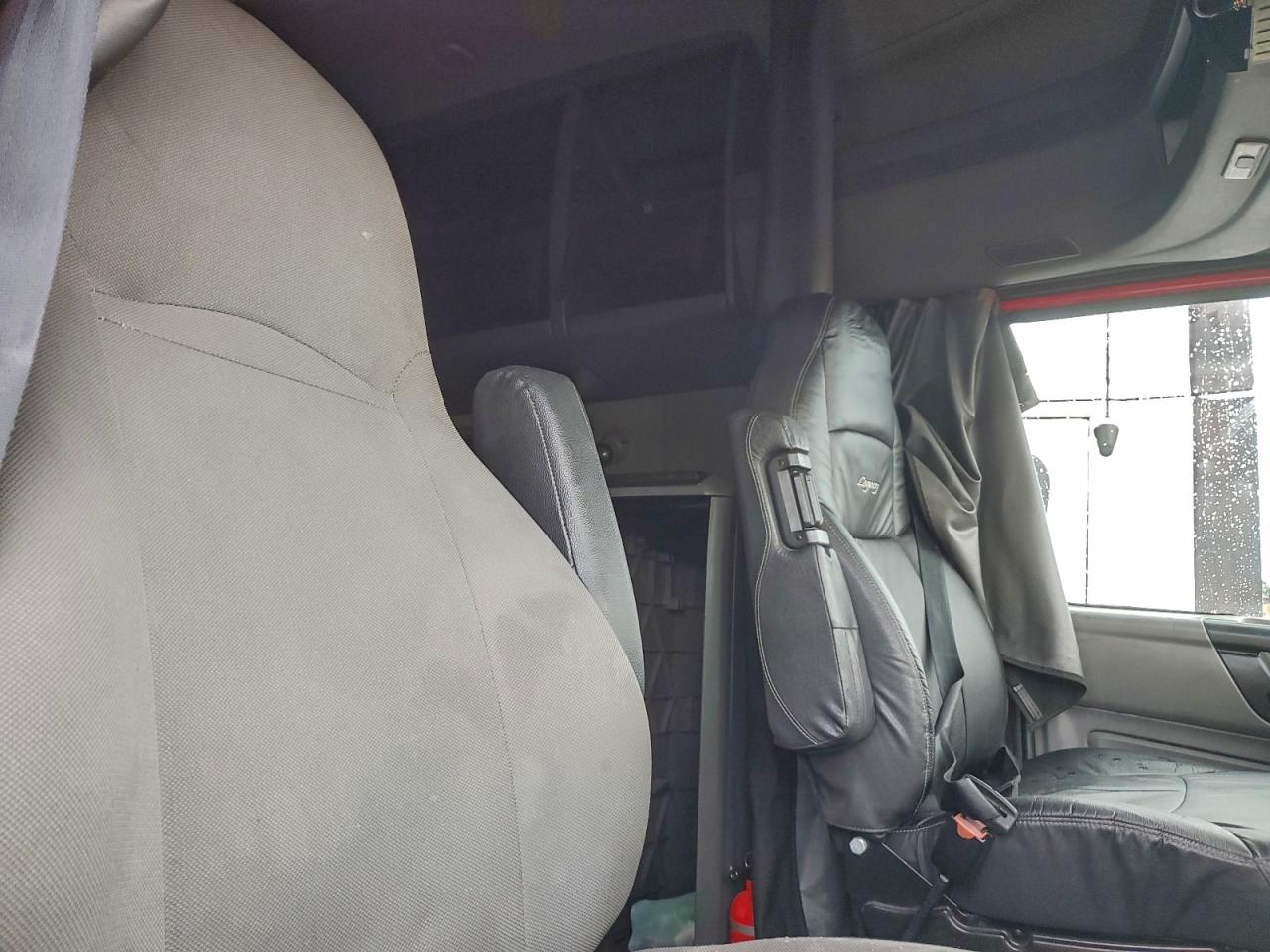 2018 International Lt625 VIN: 3HSDZAPR3JN009258 Lot: 94100225