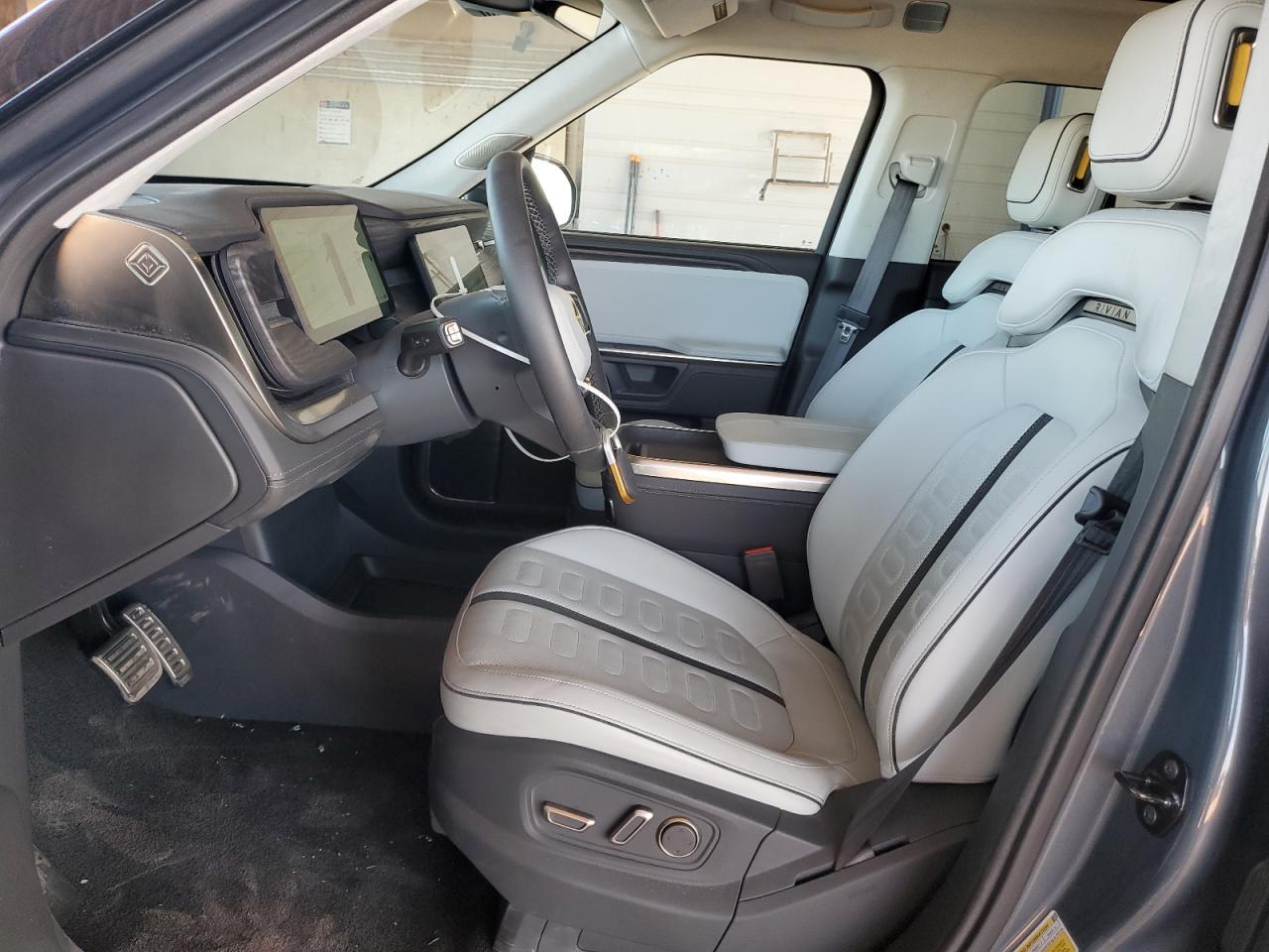 2023 Rivian R1S Adventure VIN: 7PDSGABA3PN009295 Lot: 92681115