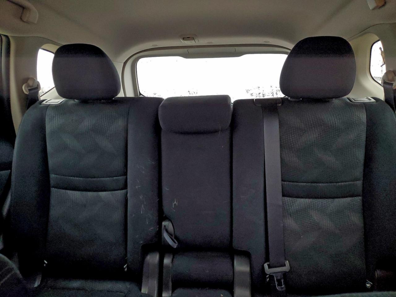 2016 Nissan Rogue S VIN: JN8AT2MT2GW011136 Lot: 93964965