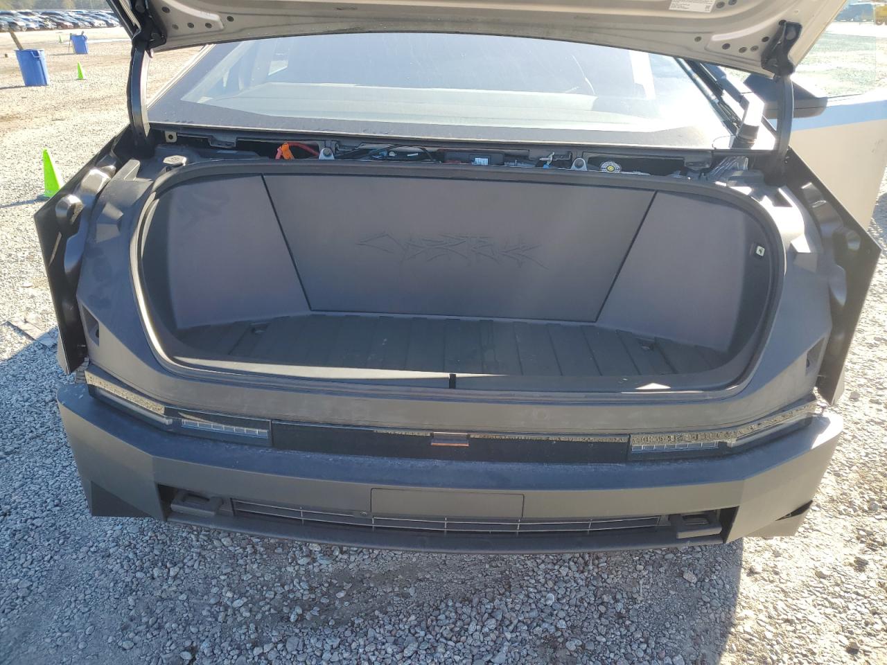 2025 Tesla Cybertruck VIN: 7G2CEHED8SA075410 Lot: 82667115