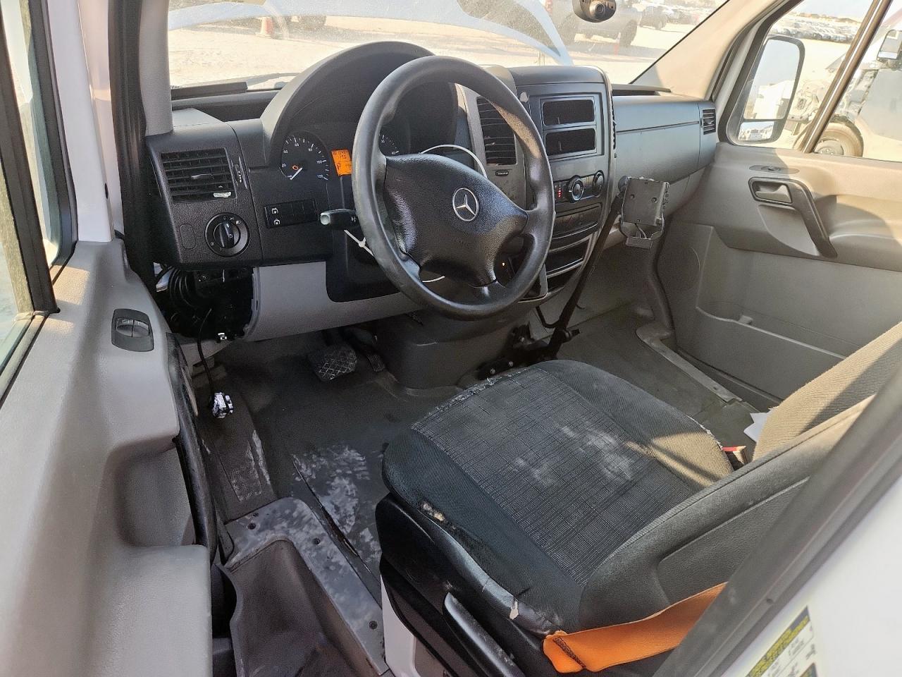 2014 Mercedes-Benz Sprinter 2500 VIN: WD3PE8DE9E5902218 Lot: 93069365