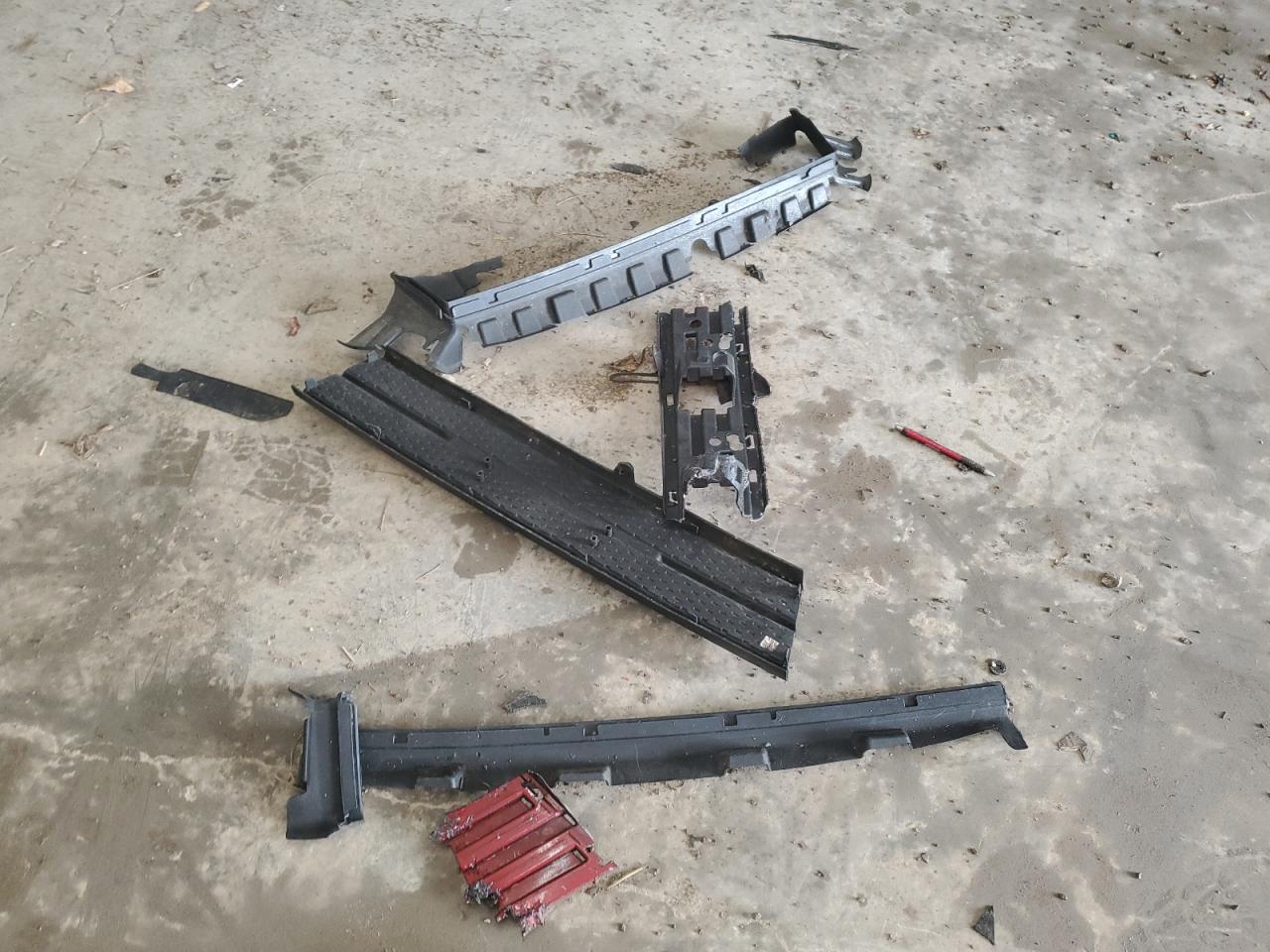 2016 Ford Escape Se VIN: 1FMCU9GX2GUA20418 Lot: 93142435