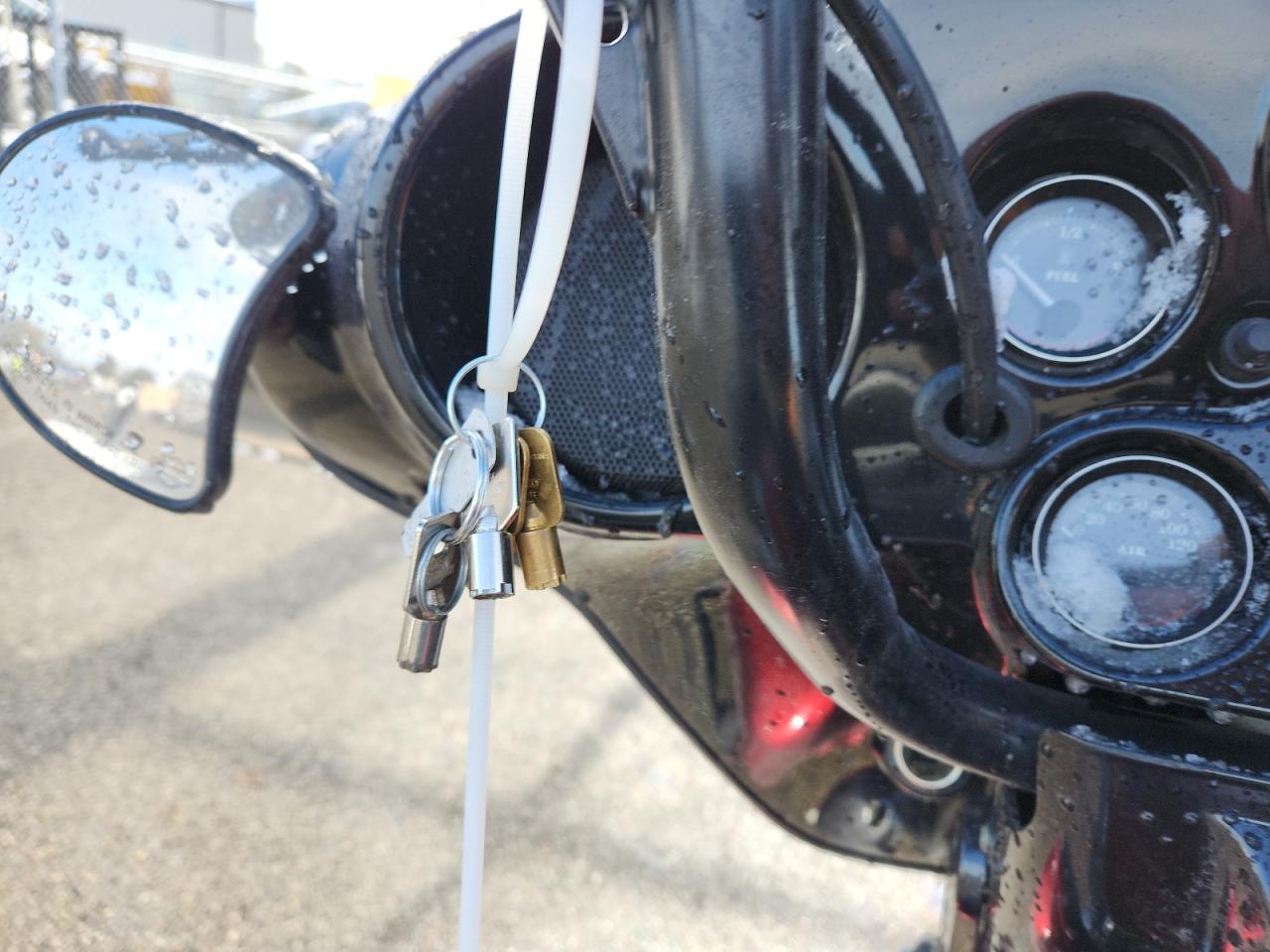 2008 Harley-Davidson Flhtcui VIN: 1HD1FC4128Y674721 Lot: 92257825