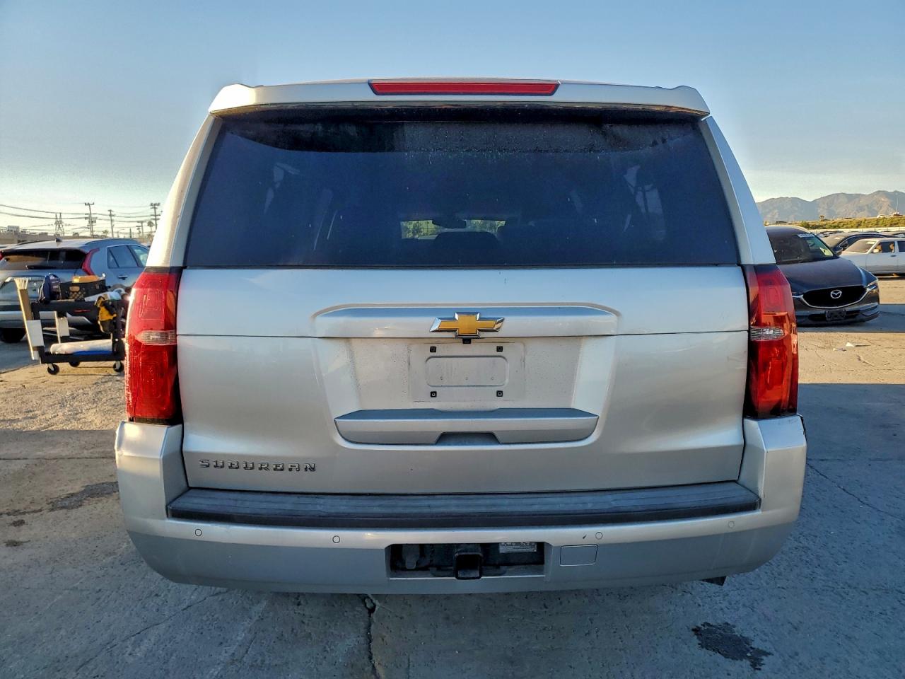 2017 Chevrolet Suburban C1500 Ls VIN: 1GNSCGECXHR228601 Lot: 93868315