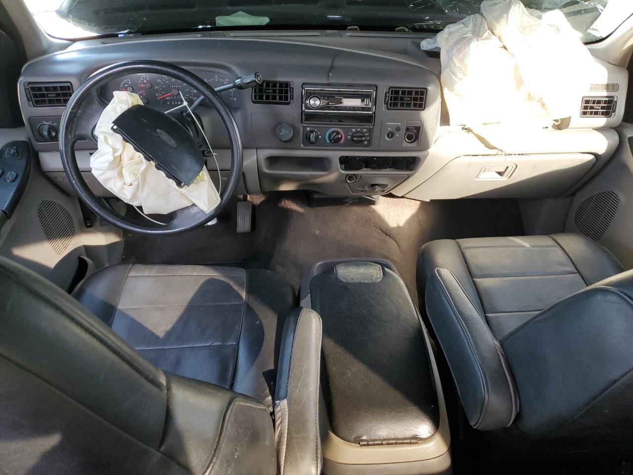 2001 Ford F250 Super Duty VIN: 1FTNX20L11EA16431 Lot: 92292825