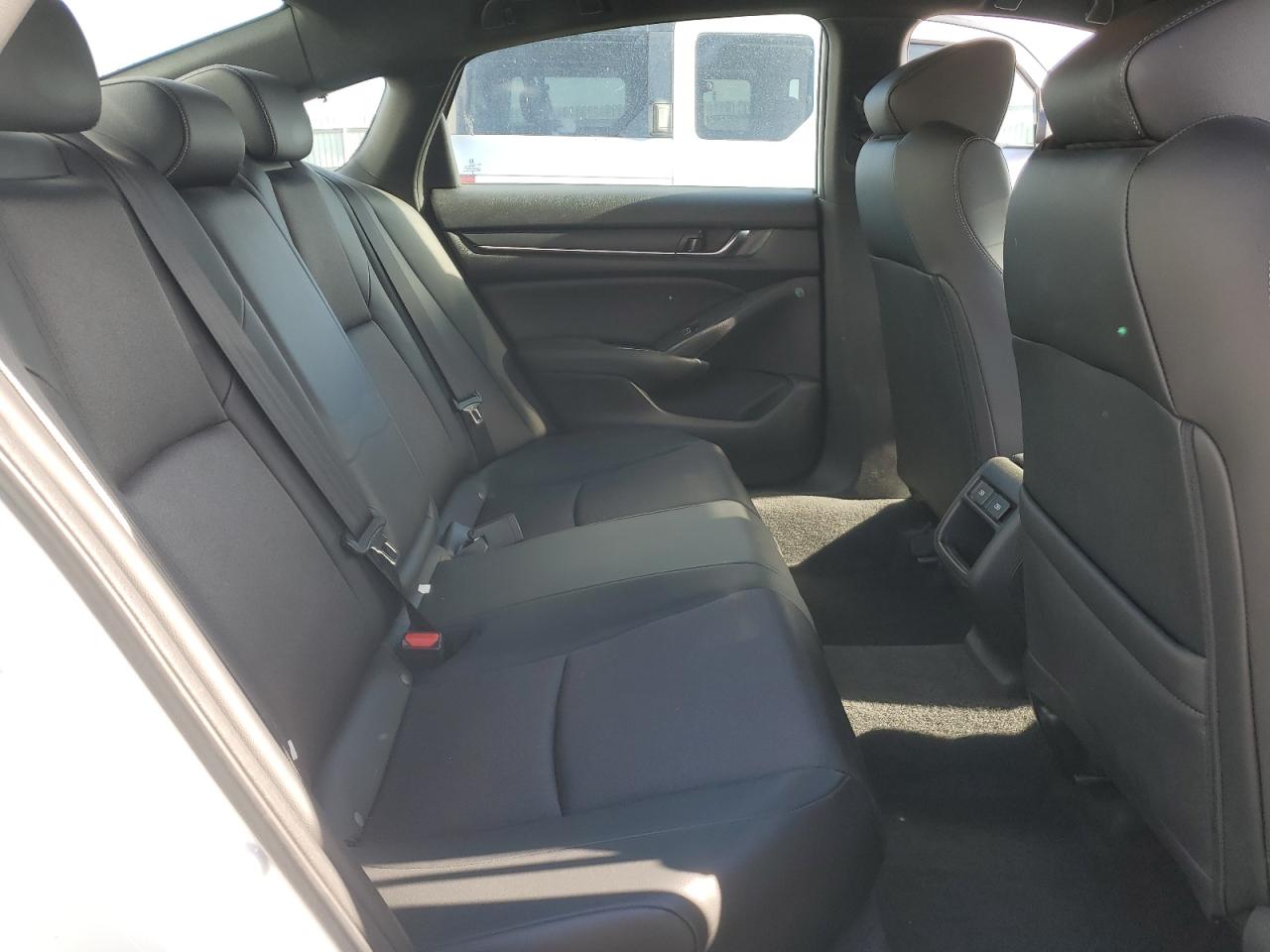 2022 Honda Accord Sport VIN: 1HGCV1F36NA103352 Lot: 93663065