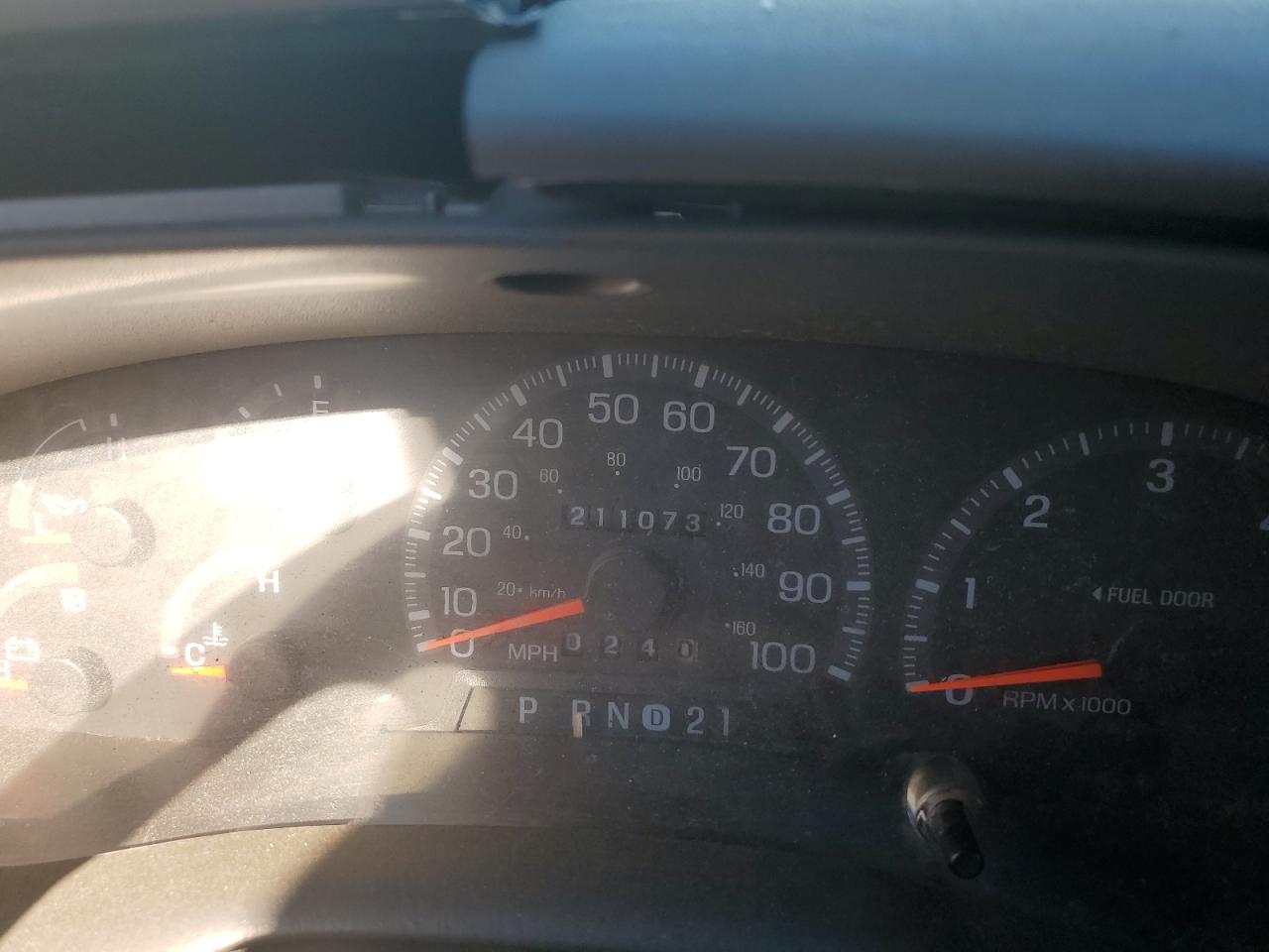 1998 Ford F150 VIN: 1FTZF18W8WNB32326 Lot: 91026795