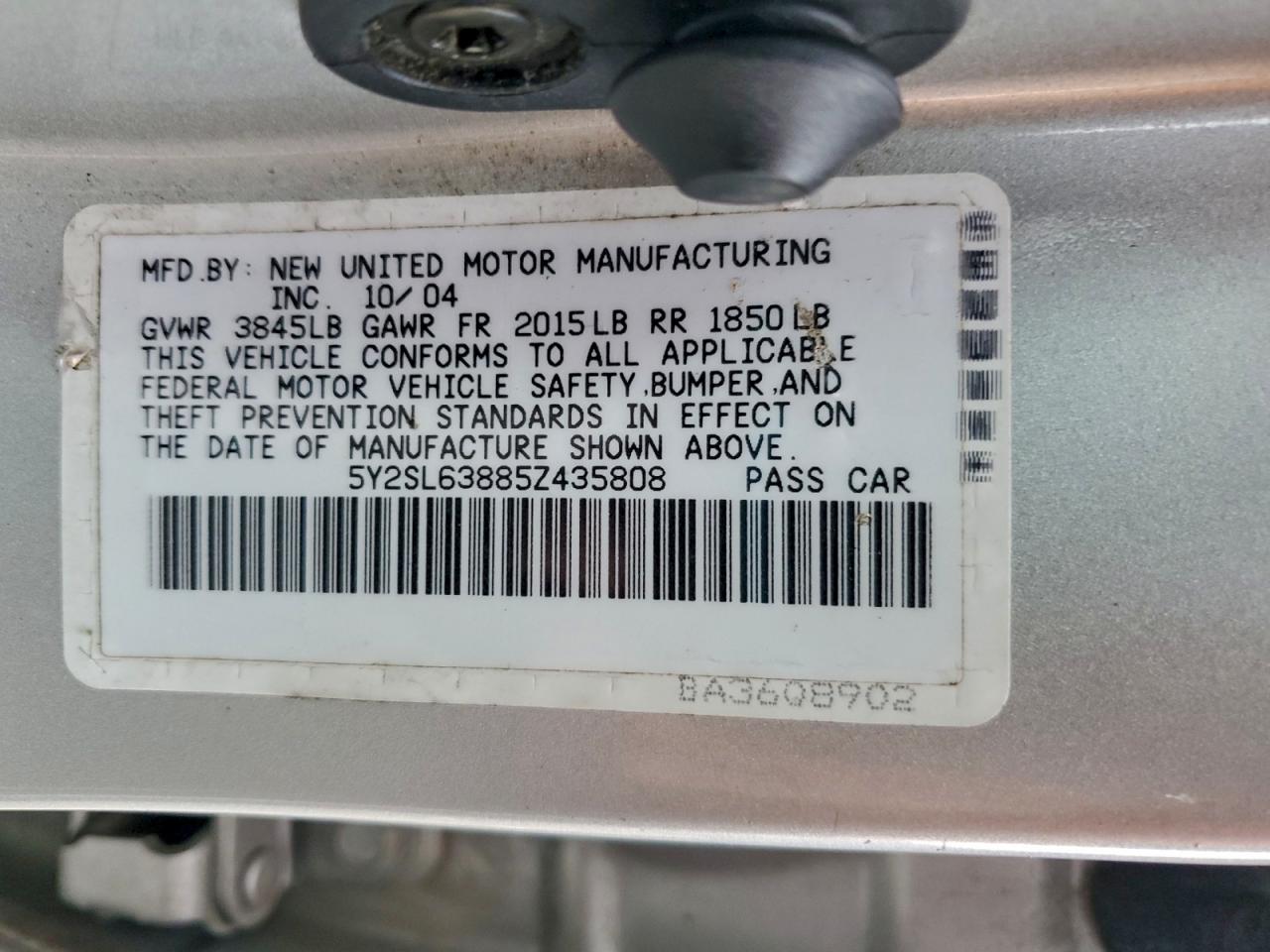 2005 Pontiac Vibe VIN: 5Y2SL63885Z435808 Lot: 93859265