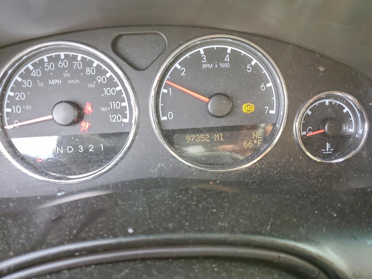 2005 Chevrolet Uplander Lt VIN: 1GNDV33L65D235780 Lot: 94306485