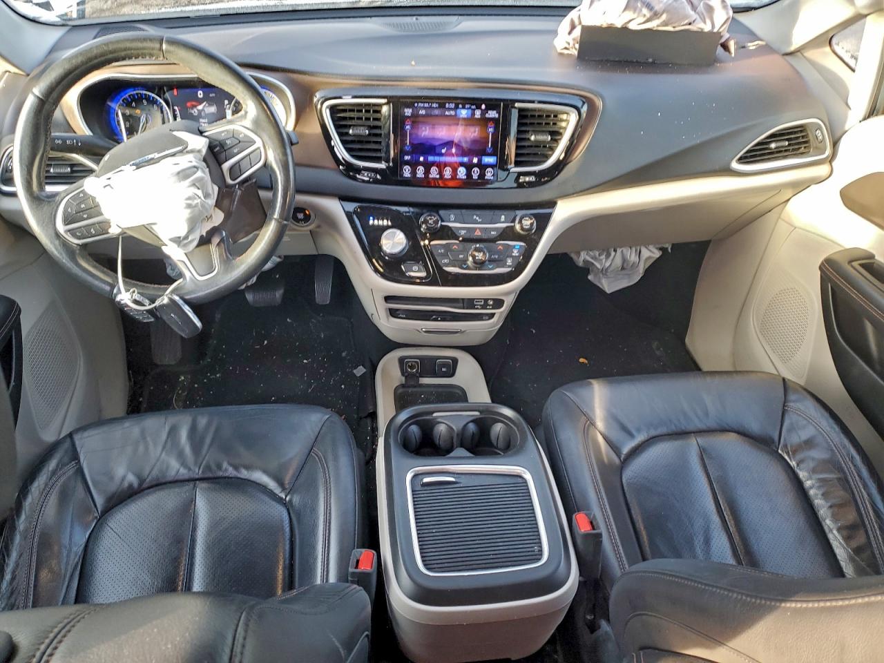 2017 Chrysler Pacifica Touring L Plus VIN: 2C4RC1EGXHR832621 Lot: 93652825