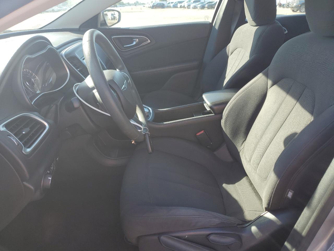 2015 Chrysler 200 Limited VIN: 1C3CCCAB6FN576293 Lot: 93076095