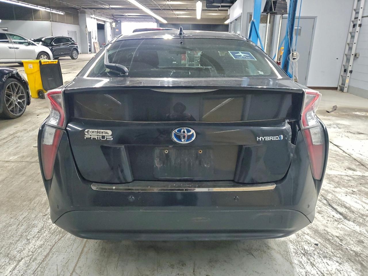 2018 Toyota Prius VIN: JTDKBRFU4J3595503 Lot: 94489405
