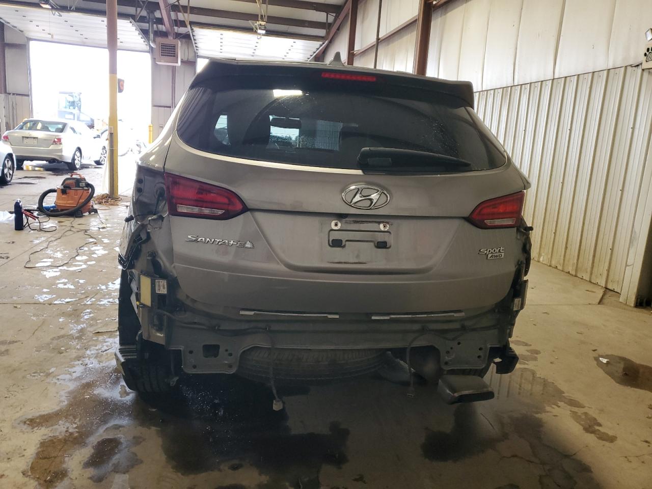 2017 Hyundai Santa Fe Sport VIN: 5NMZUDLB5HH030204 Lot: 92240175