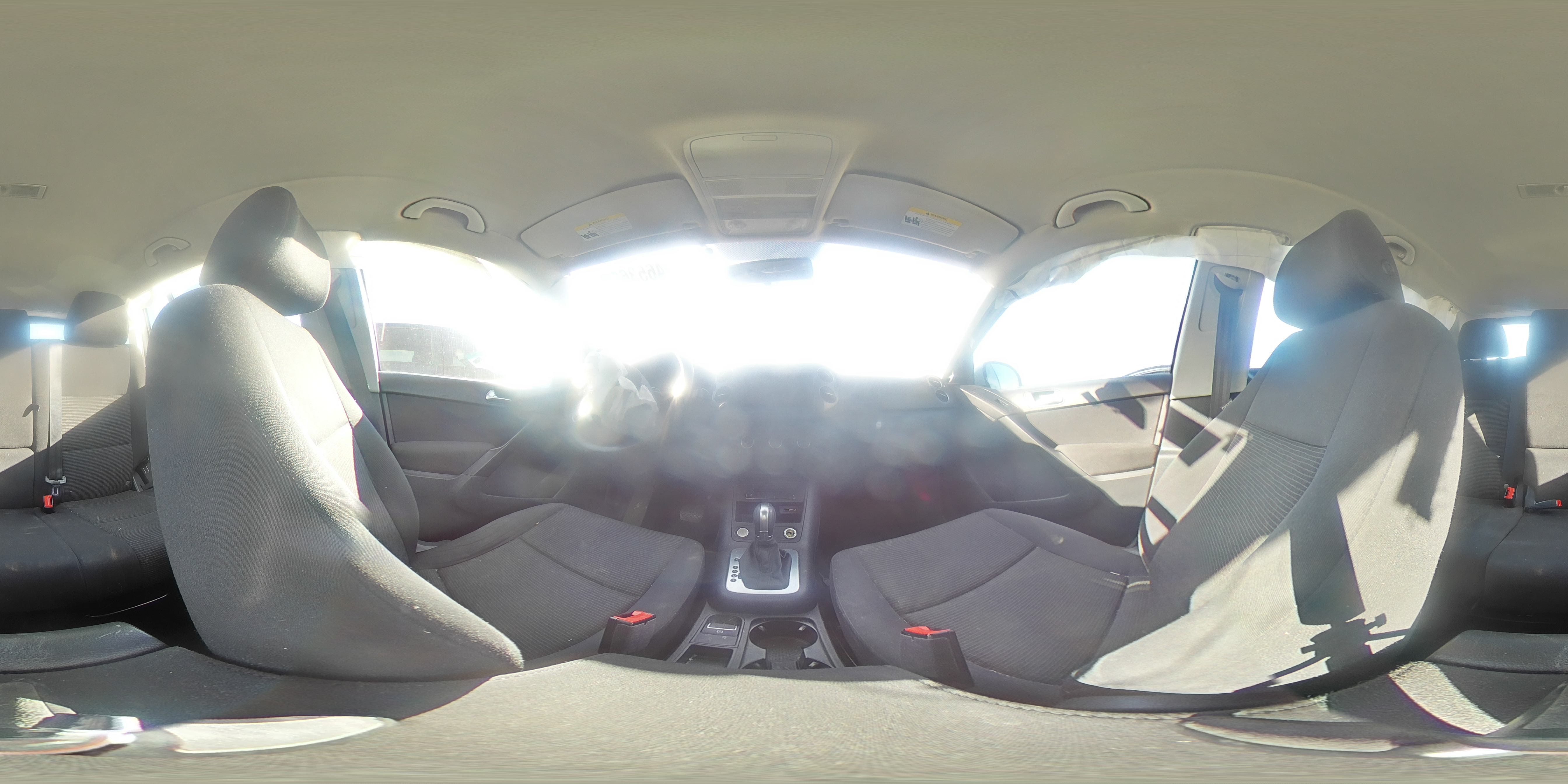 2018 Volkswagen Tiguan Limited VIN: WVGAV7AX6JK004369 Lot: 94653655