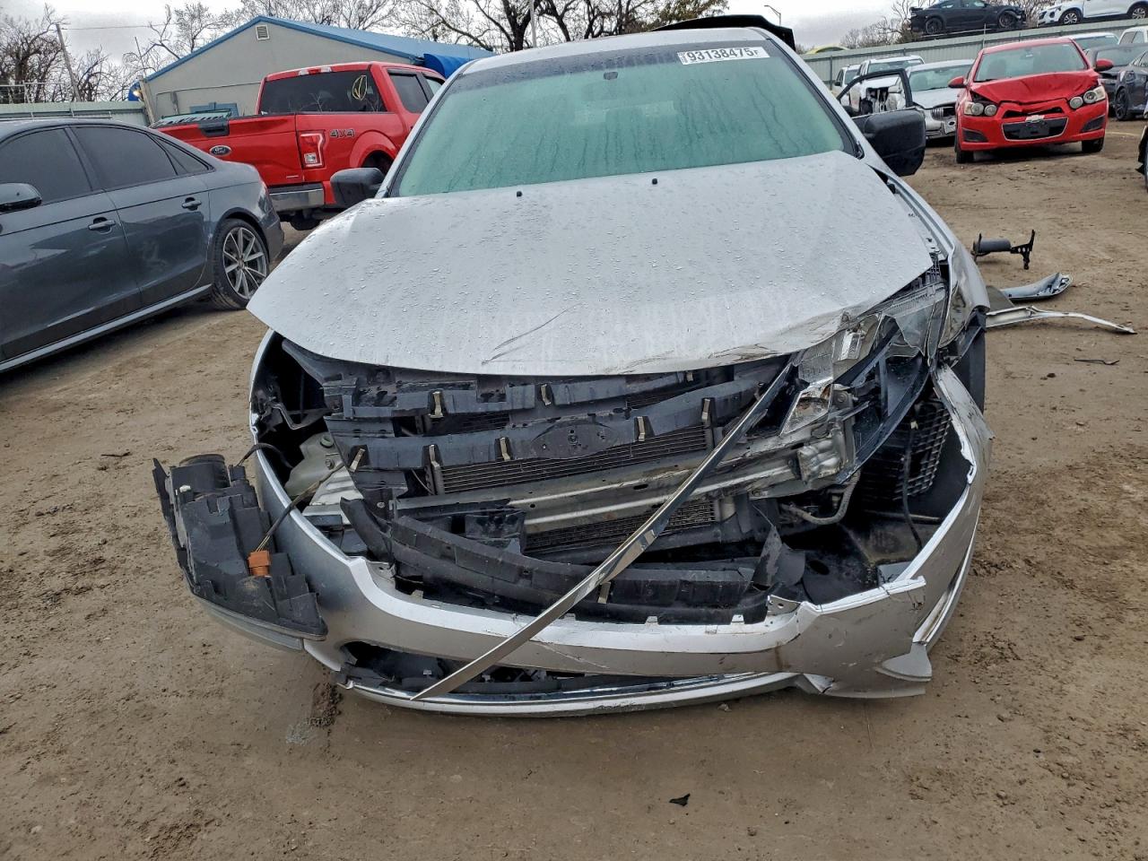 2012 Ford Fusion S VIN: 3FAHP0GA9CR365073 Lot: 93138475