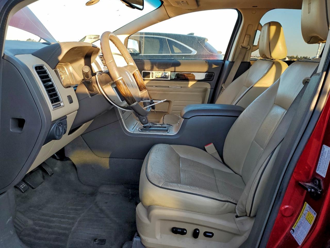 2008 Lincoln Mkx VIN: 2LMDU88C38BJ11767 Lot: 92762965