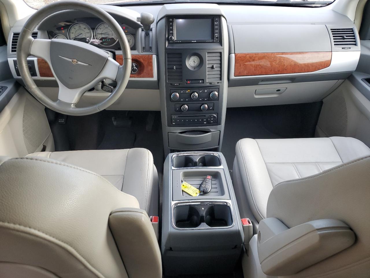 2008 Chrysler Town & Country Touring VIN: 2A8HR54P08R695622 Lot: 91935775