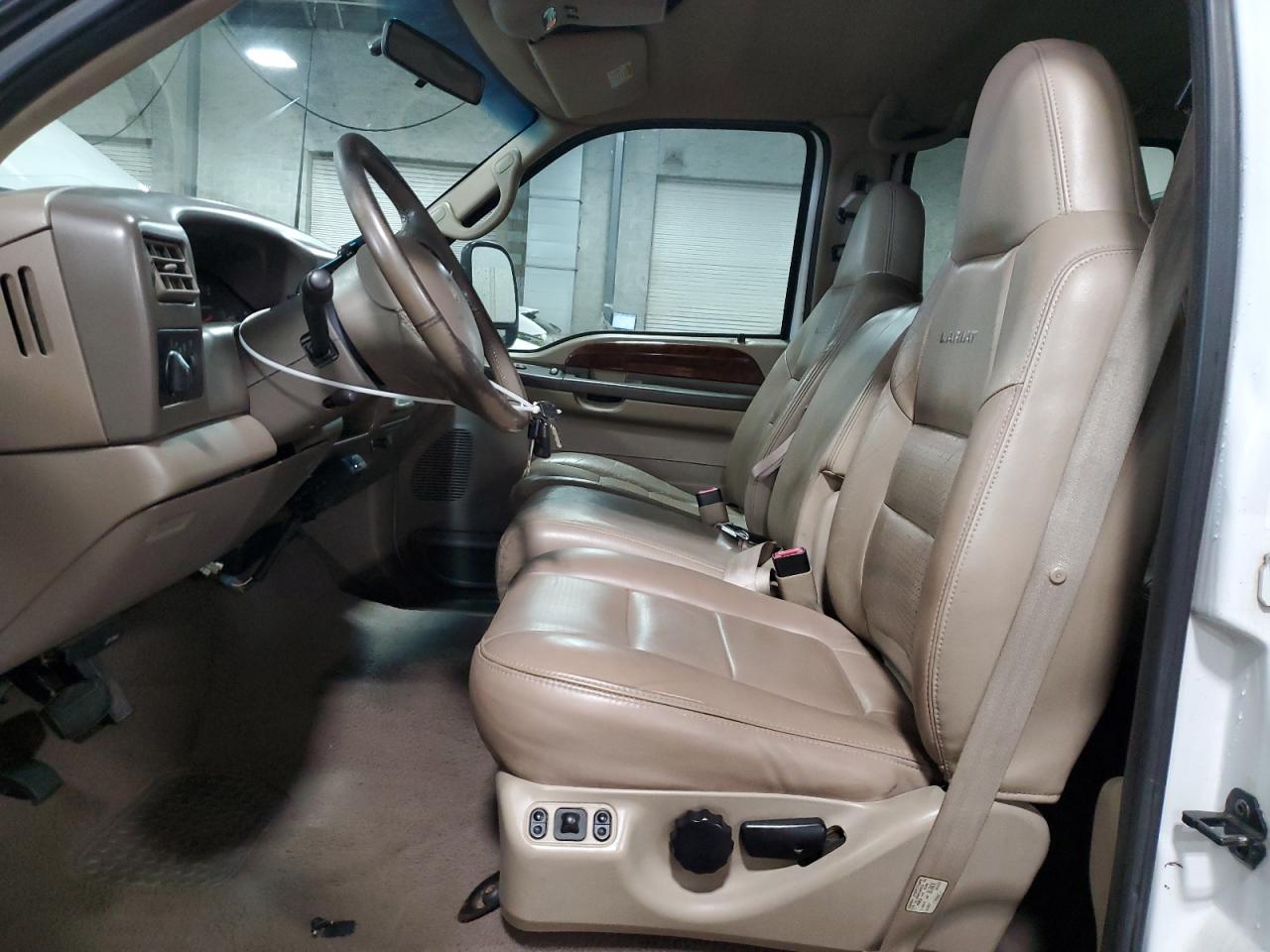 2001 Ford F350 Srw Super Duty VIN: 1FTSW31F01EA70369 Lot: 90906335