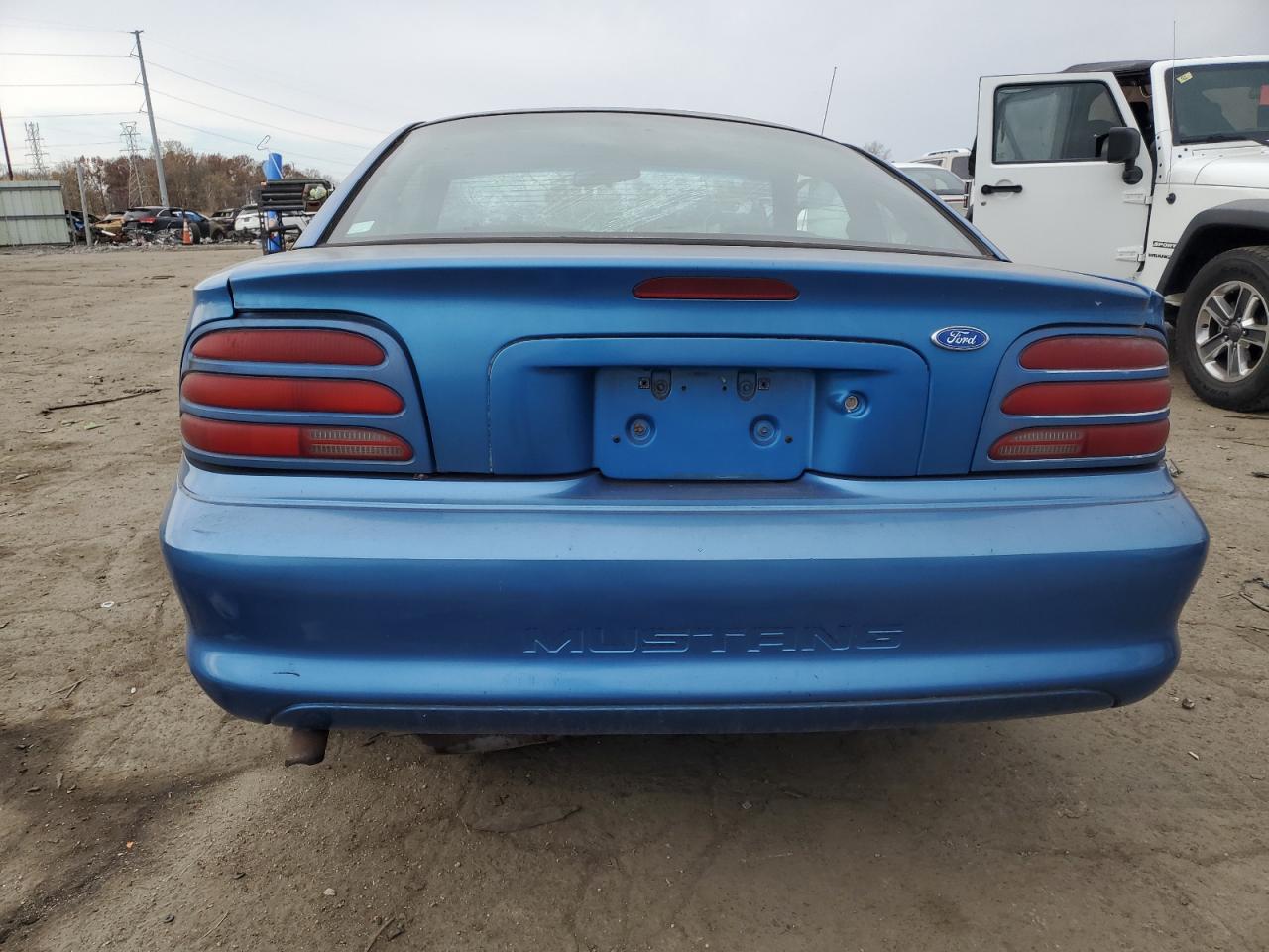 1995 Ford Mustang VIN: 1FALP4047SF250750 Lot: 90885985