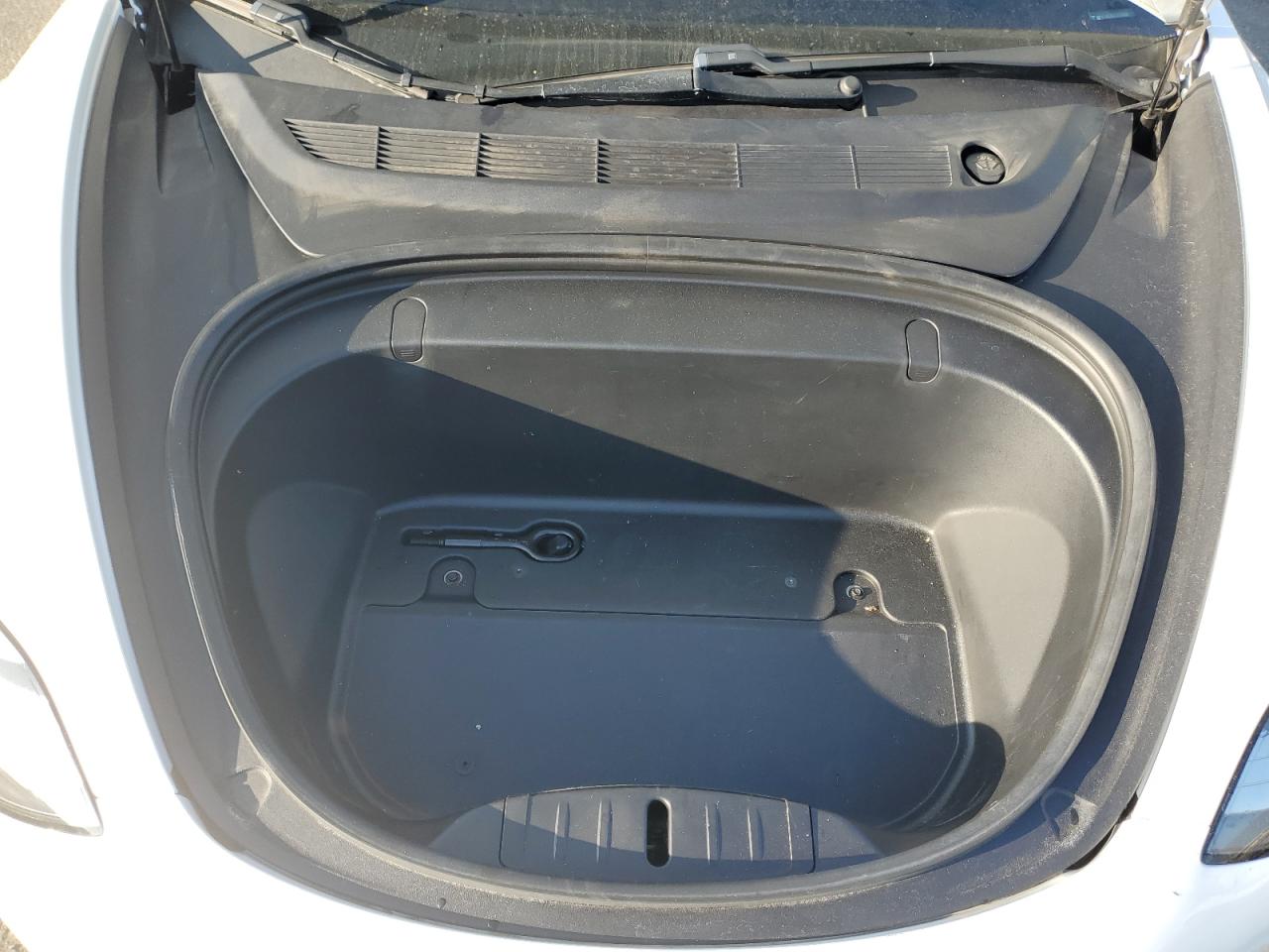 2019 Tesla Model 3 VIN: 5YJ3E1EA0KF411960 Lot: 91627825