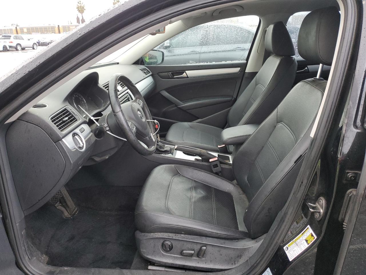 2013 Volkswagen Passat Se VIN: 1VWBP7A35DC072755 Lot: 93208335