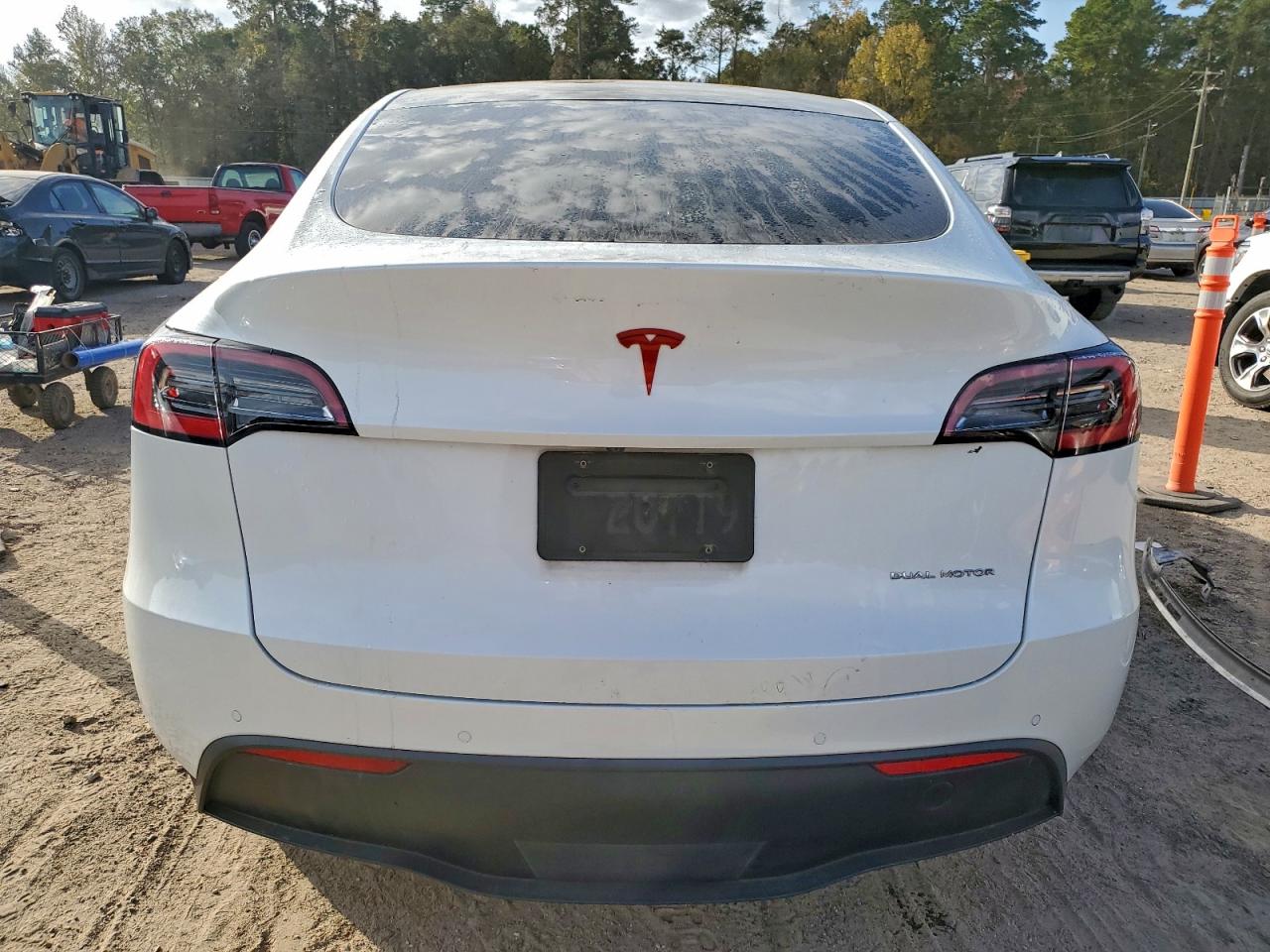 2021 Tesla Model Y VIN: 5YJYGDEEXMF061258 Lot: 93935845