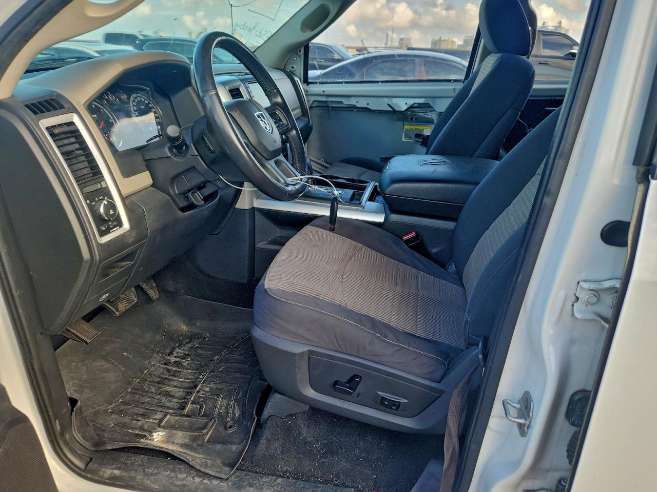 2012 Dodge Ram 1500 Slt VIN: 1C6RD6LT7CS290192 Lot: 93940895