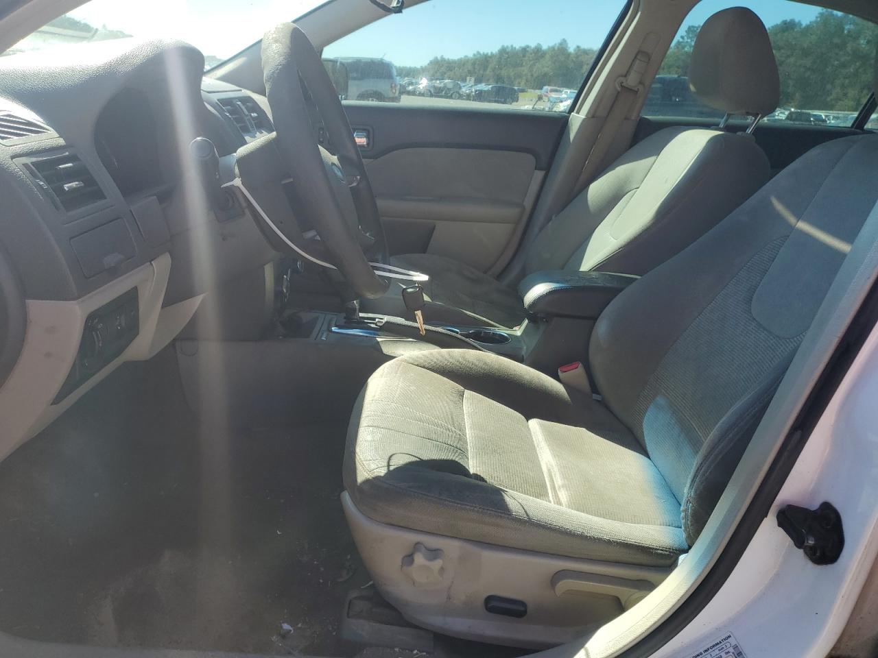 2010 Ford Fusion Se VIN: 3FAHP0HA6AR215742 Lot: 91088705