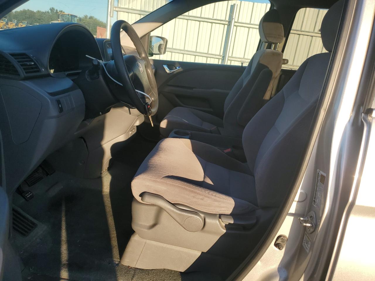 2007 Honda Odyssey Lx VIN: 5FNRL38297B013279 Lot: 91650655