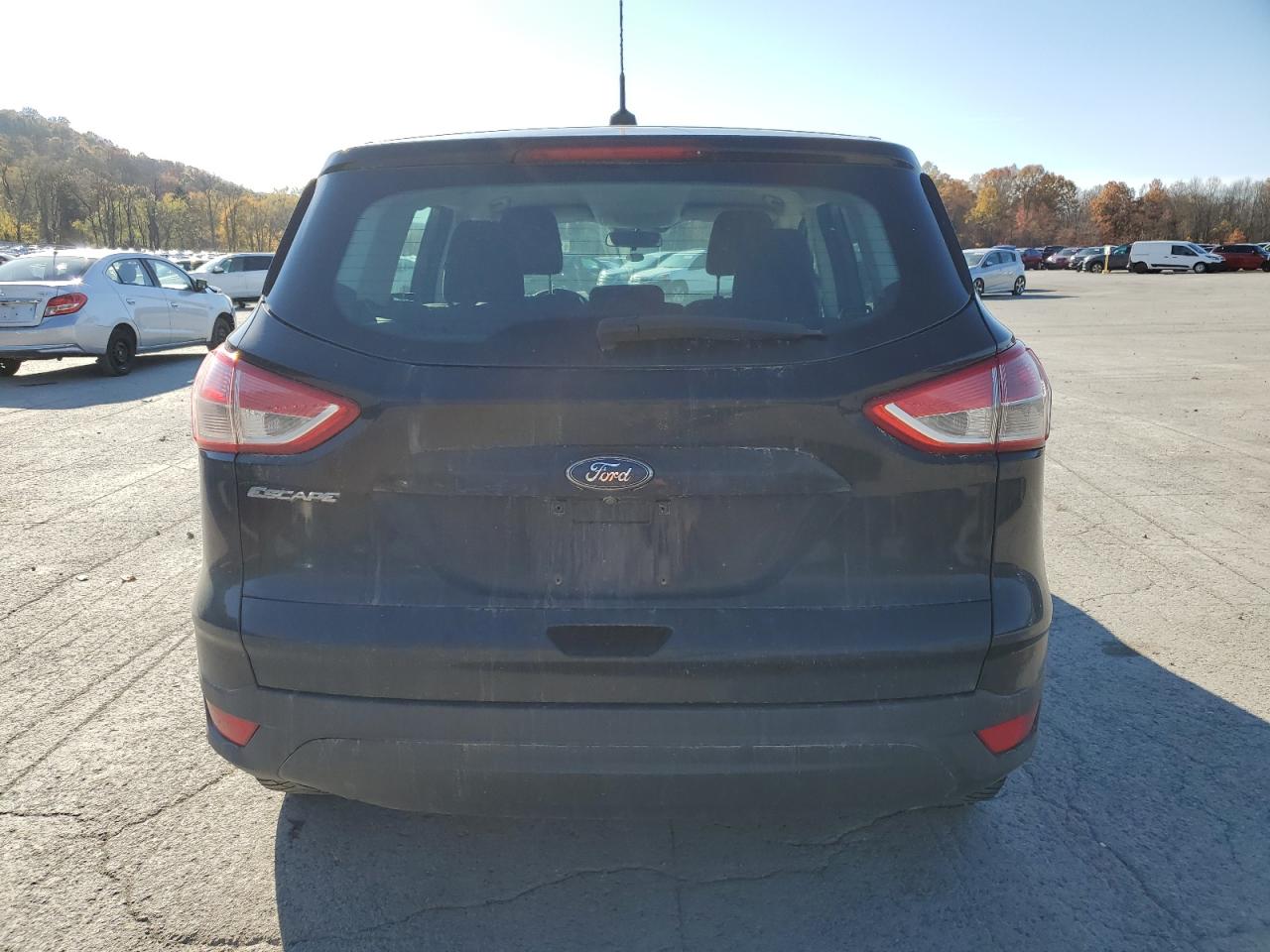 2016 Ford Escape S VIN: 1FMCU0F78GUA05001 Lot: 91278635