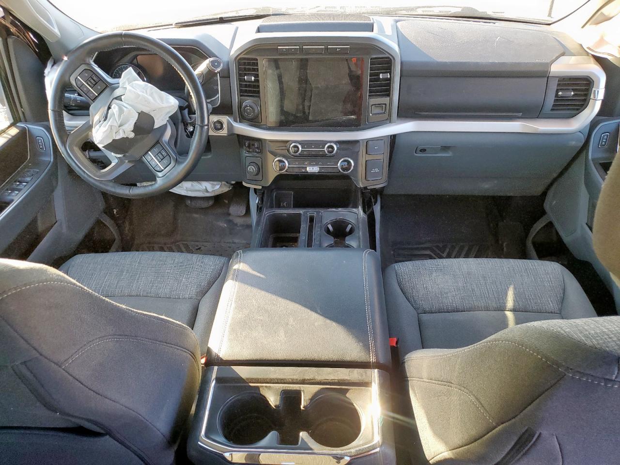 2022 Ford F150 Supercrew VIN: 1FTFW1C85NFB41635 Lot: 90860005