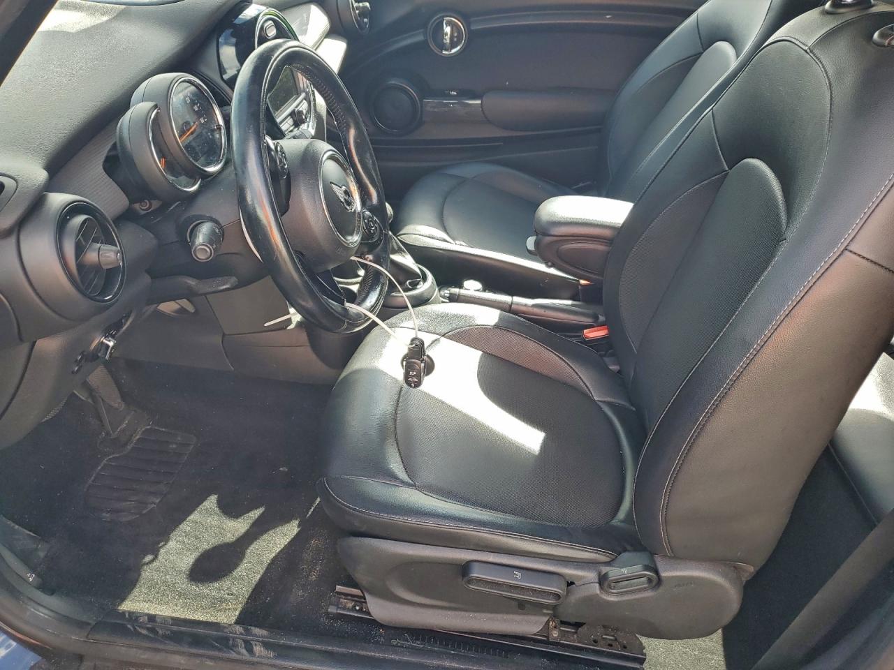 2017 Mini Cooper VIN: WMWXP5C56H2D16629 Lot: 94448965