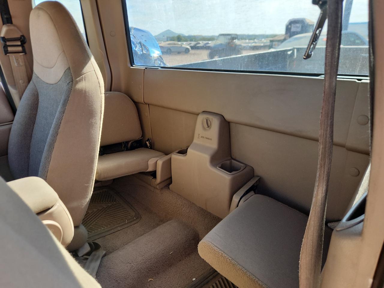 2000 Ford Ranger Super Cab VIN: 1FTYR14V5YPA85585 Lot: 92886985