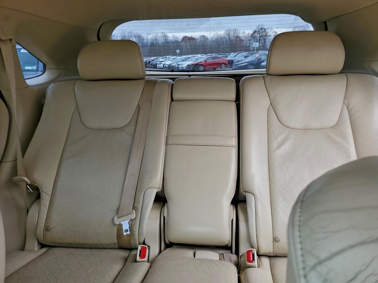 2011 Lexus Rx 450H VIN: JTJBC1BA2B2040886 Lot: 93447555