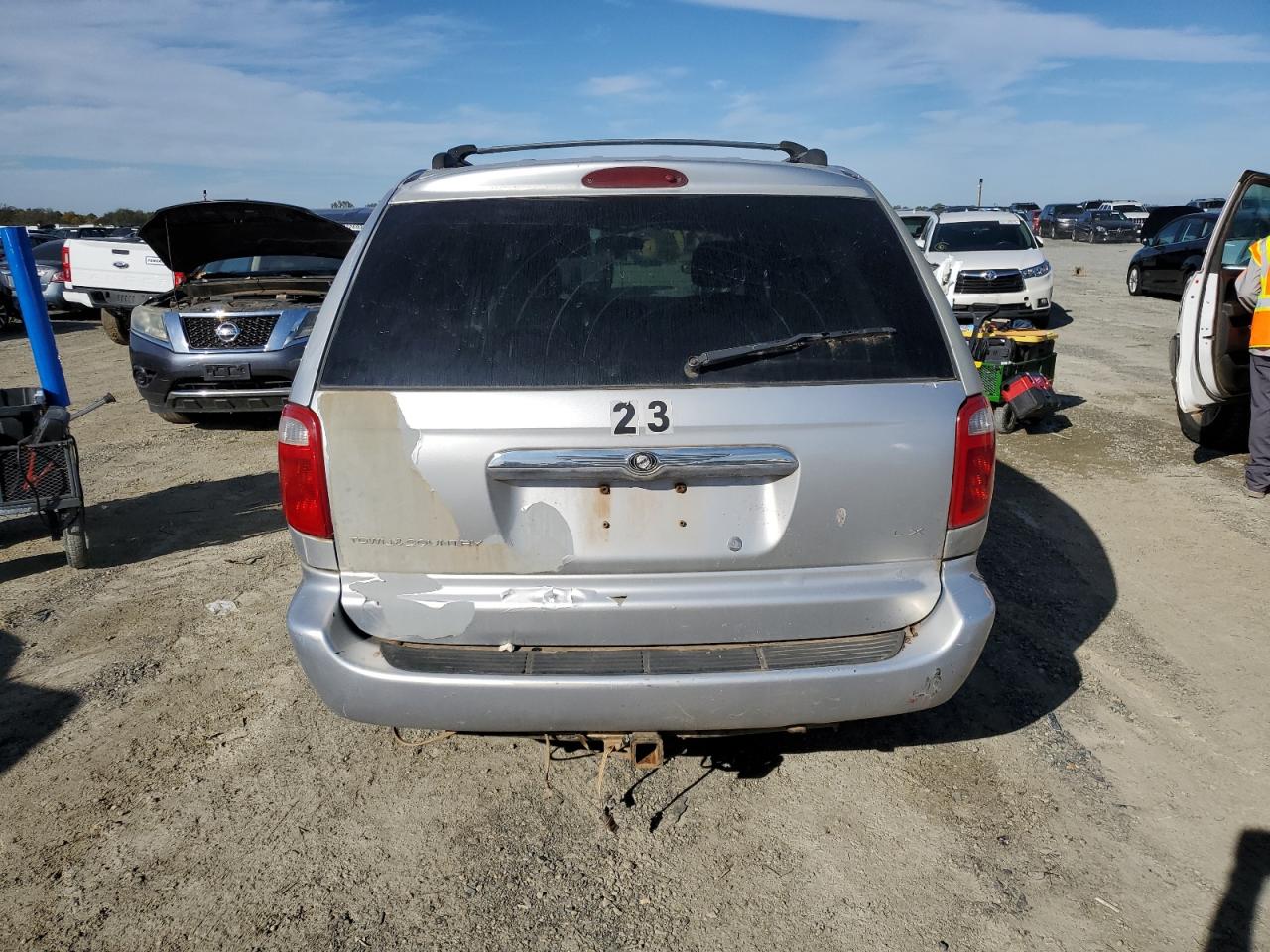 2001 Chrysler Town & Country Lx VIN: 2C4GP44331R280168 Lot: 92050095