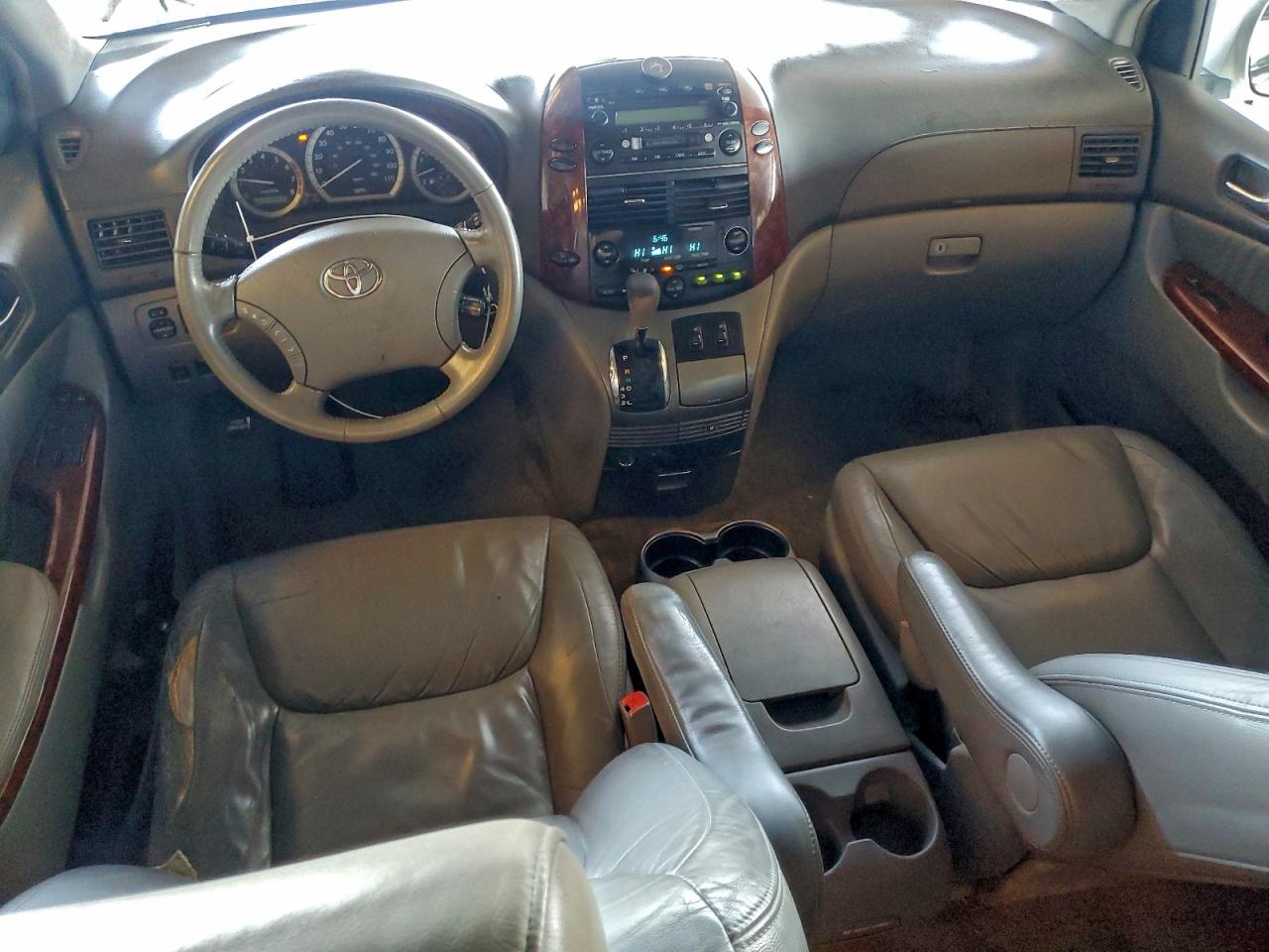 2005 Toyota Sienna Xle VIN: 5TDBA22C25S028900 Lot: 94125375