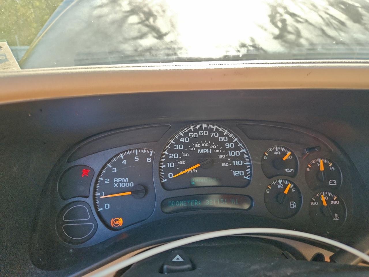 2003 Chevrolet Tahoe C1500 VIN: 1GNEC13Z23R198360 Lot: 94062955