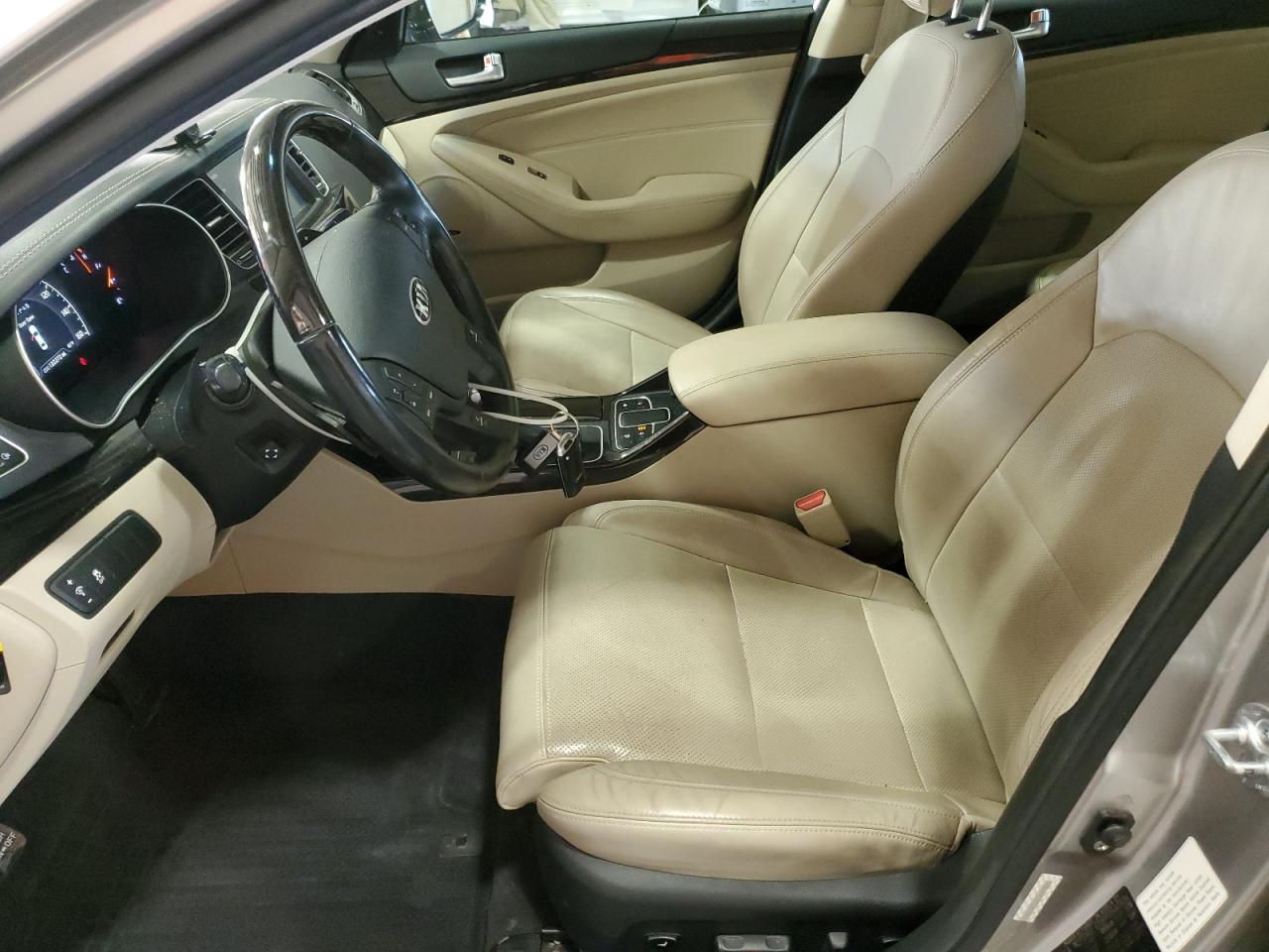 2015 Kia Cadenza Premium VIN: KNALN4D72F5187859 Lot: 93284745