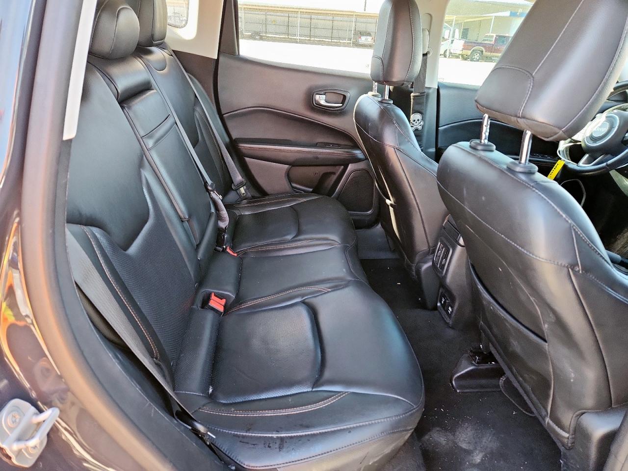 2018 Jeep Compass Limited VIN: 3C4NJDCB9JT283994 Lot: 92535865