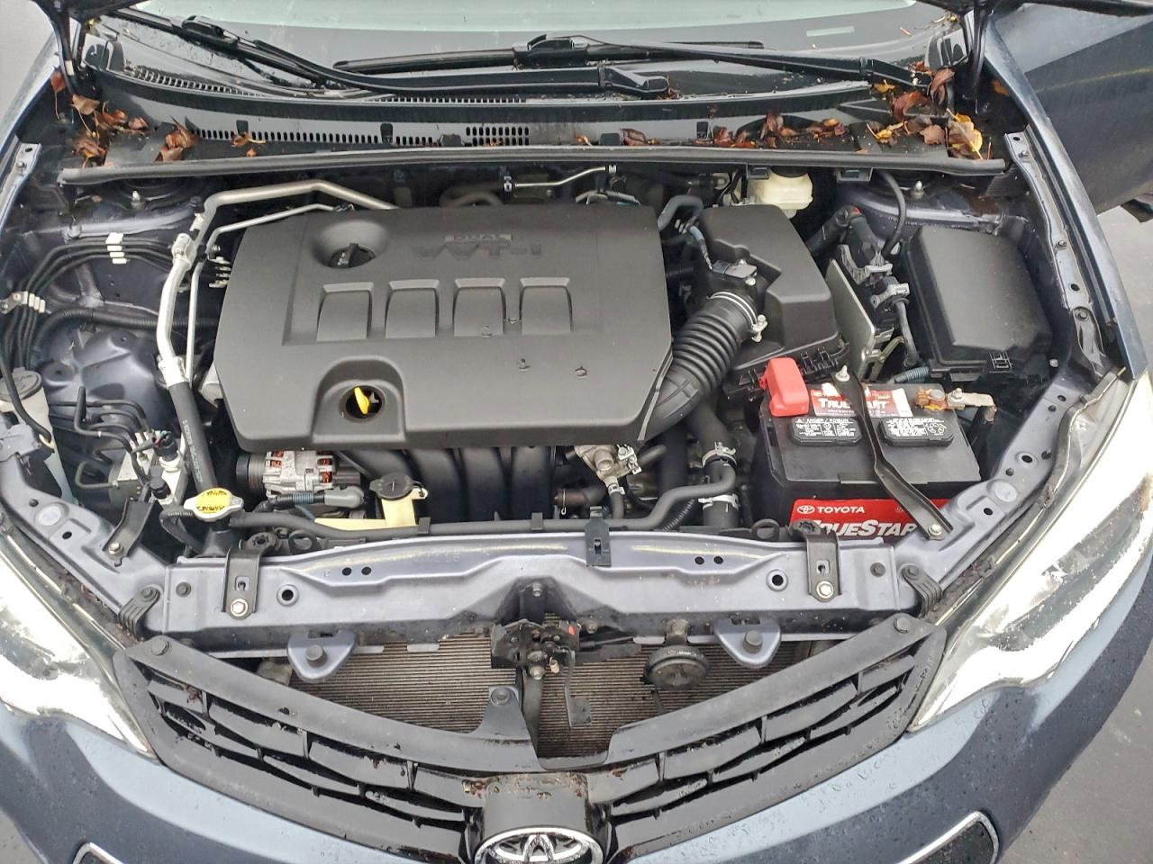 2015 Toyota Corolla L VIN: 5YFBURHE6FP222655 Lot: 82779875