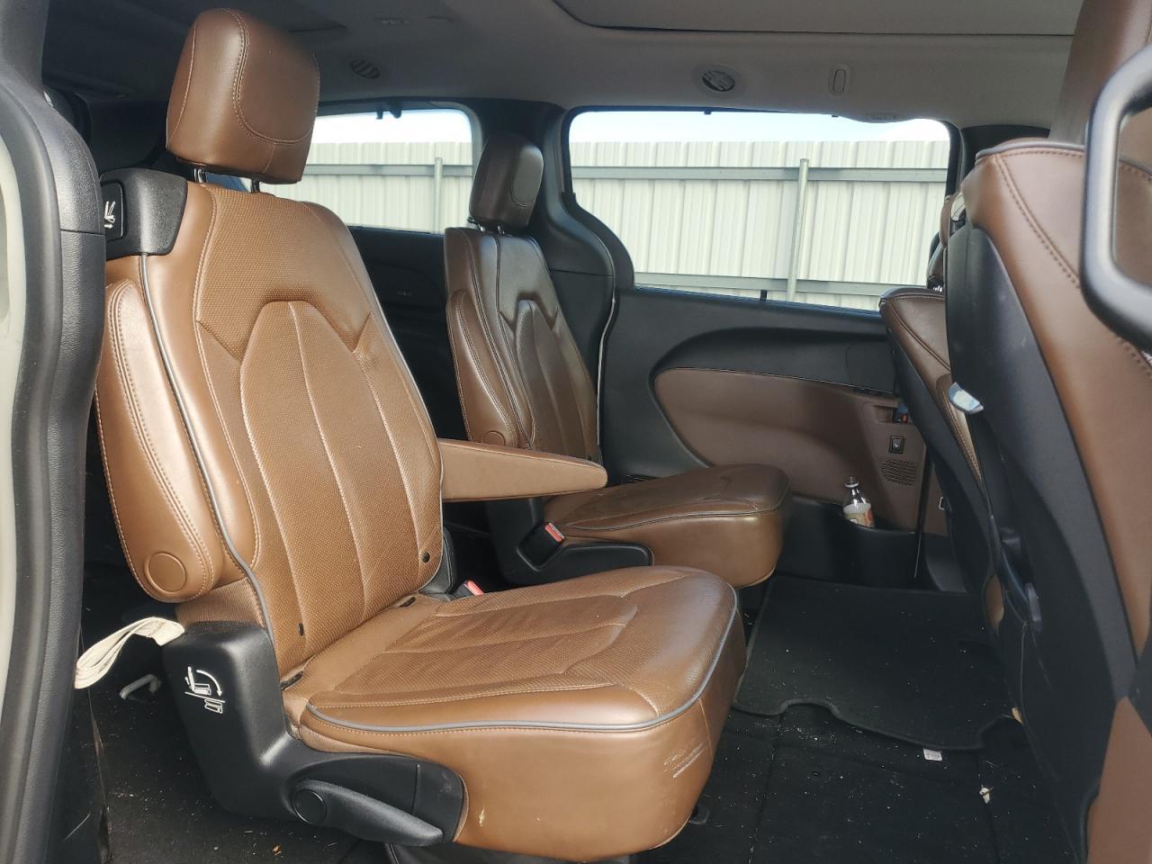 2019 Chrysler Pacifica Limited VIN: 2C4RC1GG9KR715598 Lot: 92651415