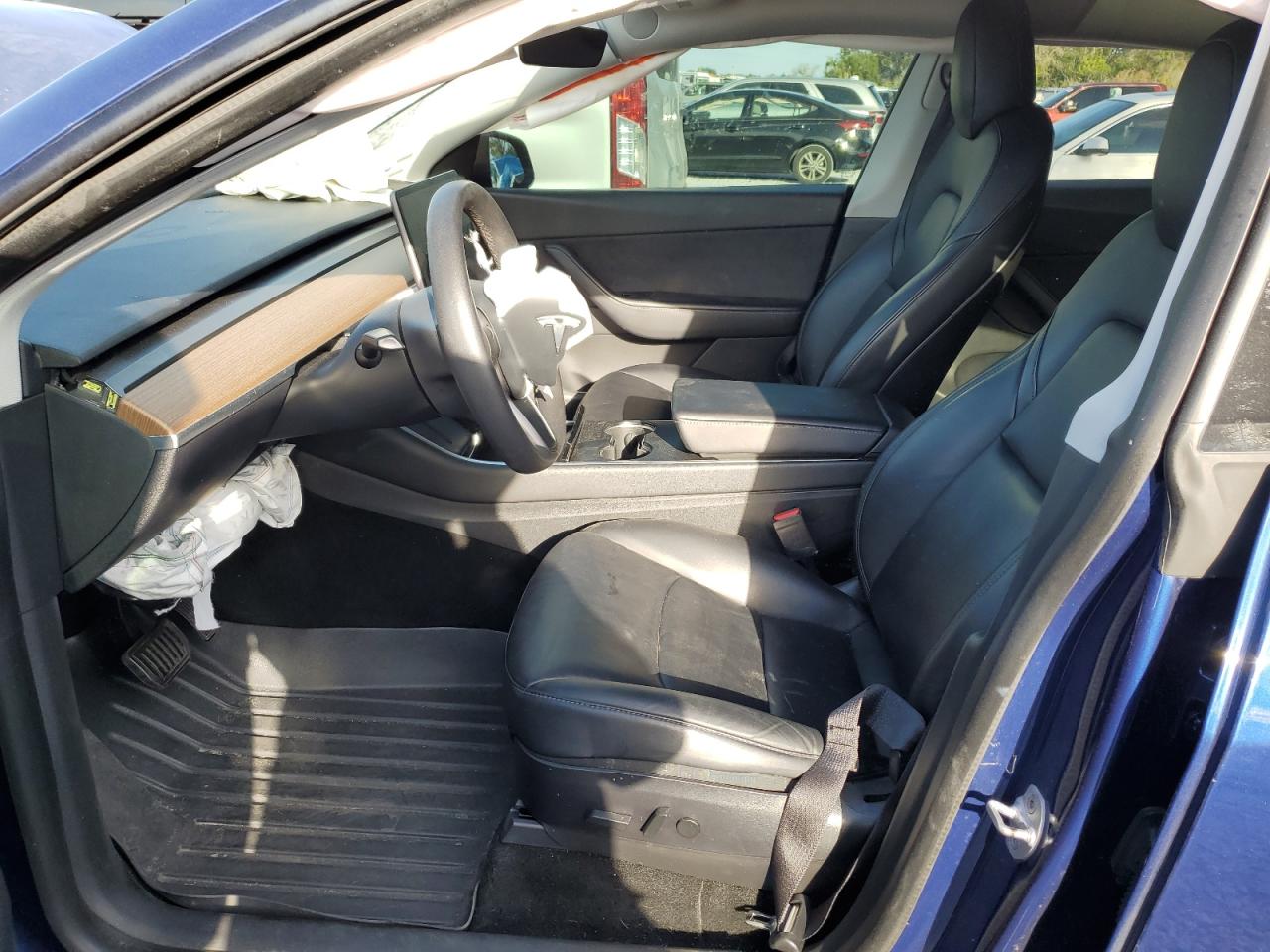 2020 Tesla Model Y VIN: 5YJYGDEE8LF032940 Lot: 90810425